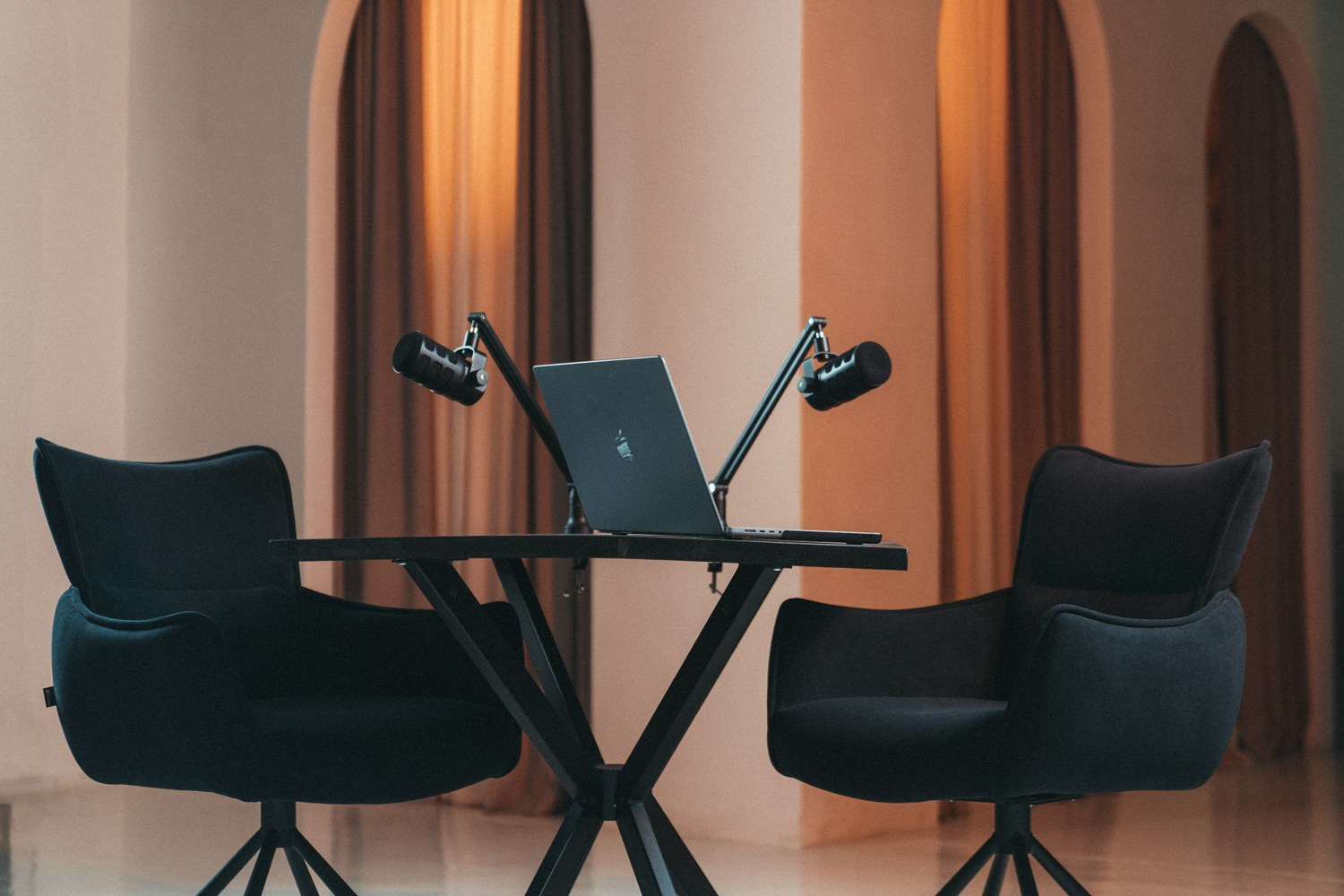 Фотостудия MEL Новороссийск | Подкаст-студия