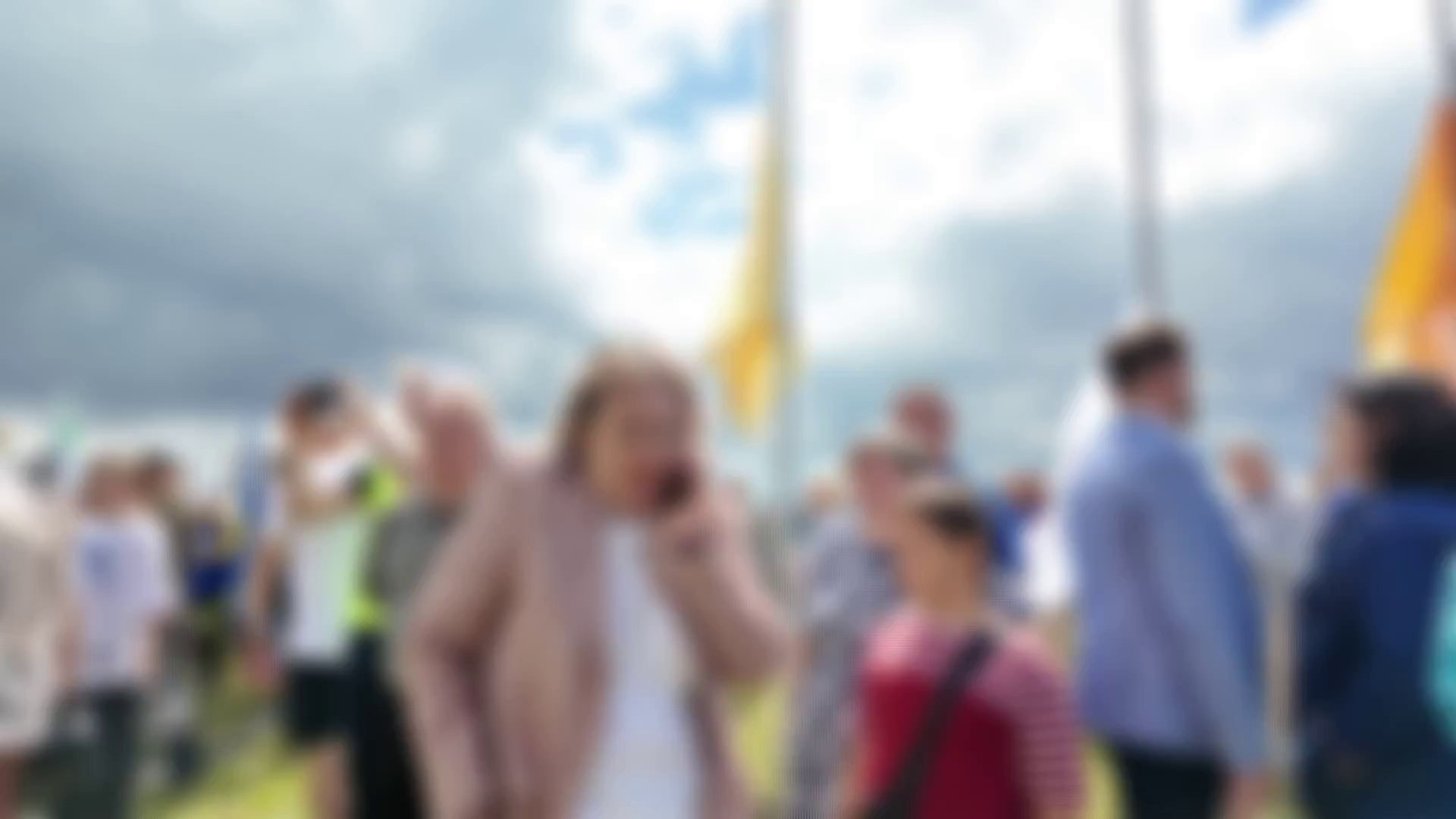 Профессиональная видеосъёмка видеограф Ярославль — студия The One | от 2500 ₽/час. Фото и видеосъёмка в Ярославле | Студия The One — от 2500 ₽/час