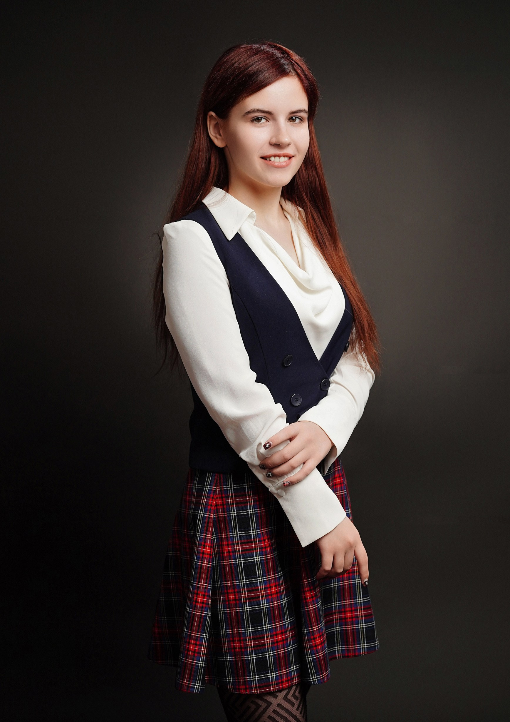 Стиль портрета в школе. GOTRA — выпускные альбомы в Тюмени