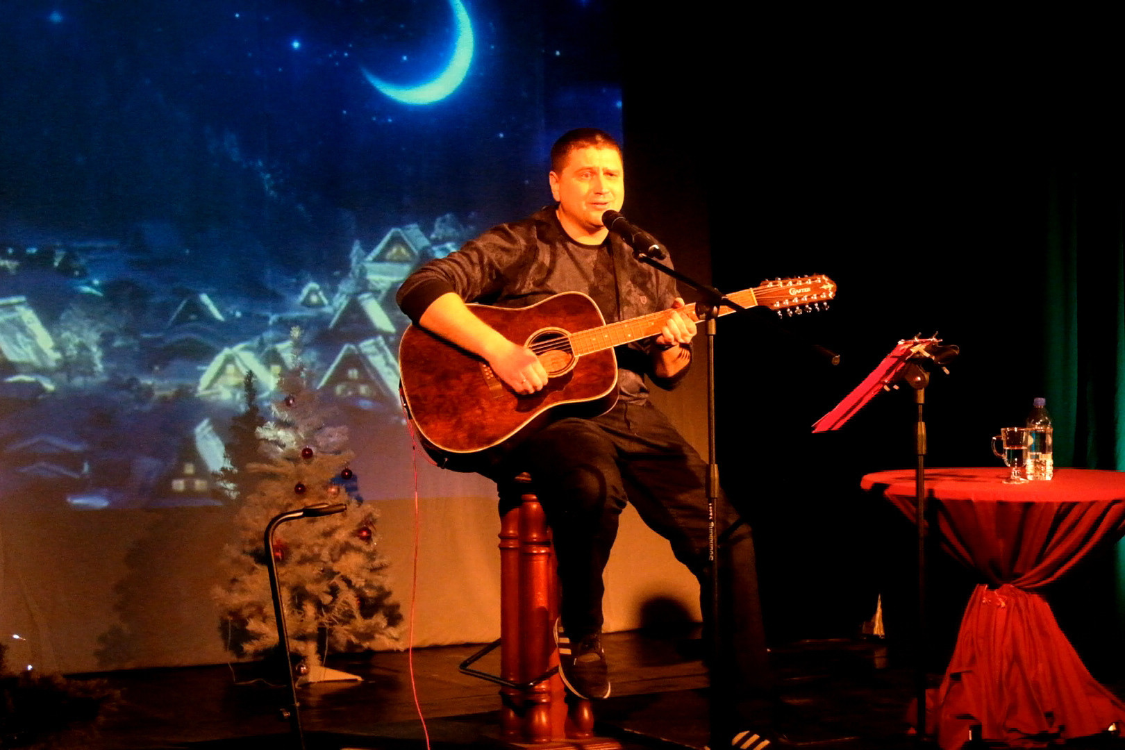 Олег Никитин - бард, автор-исполнитель. Концерт, душевная песня, авторская песня