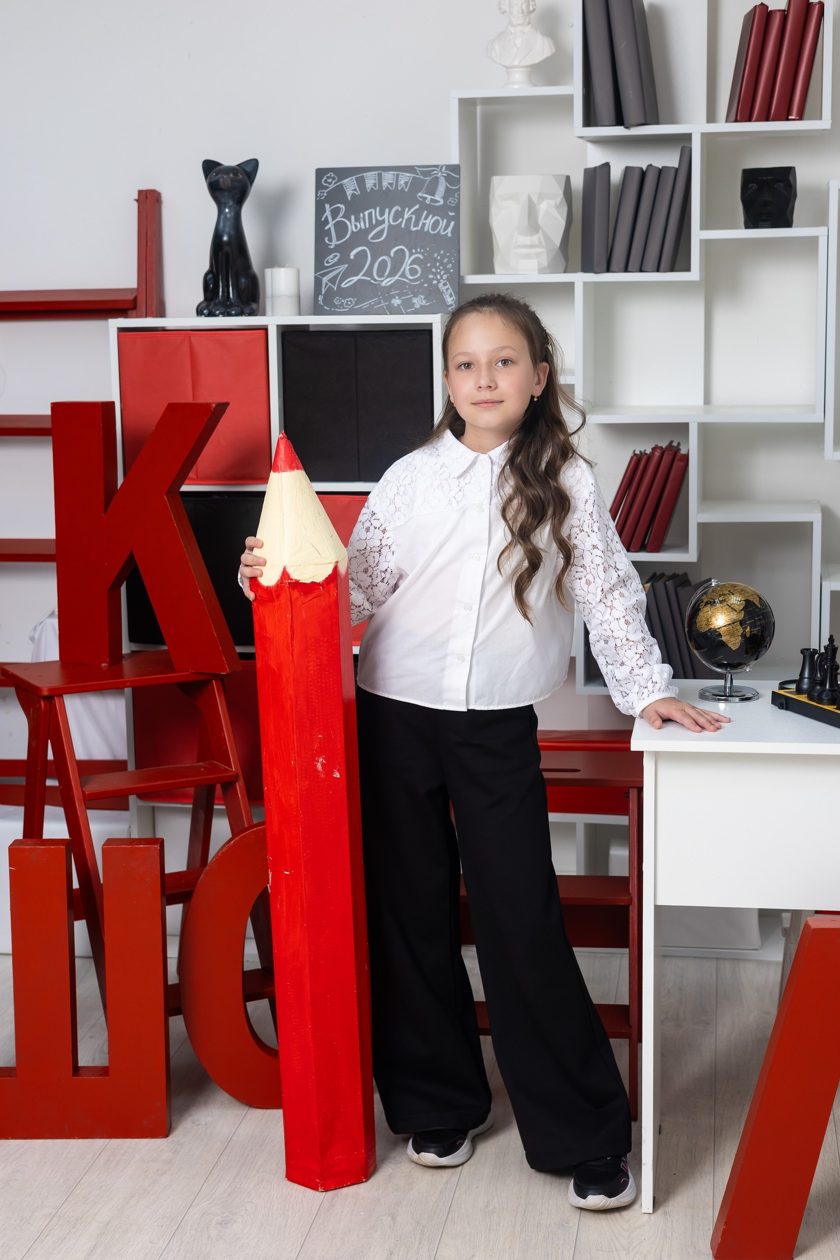 Фотокнига для выпускников Екатеринбург. Выпускные альбомы. Фотостудия «Олеся»