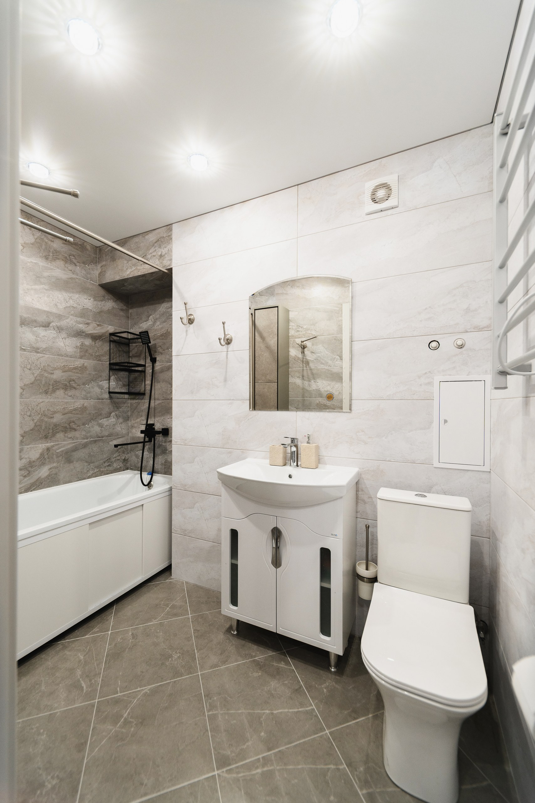 Интерьерная фотосъемка квартиры в Петропавловске-Камчатском. Фотосессия интерьера квартиры в Петропавловске-Камчатском. Красивая съемка интерьера в квартире в Петропавловске-Камчатском. Профессиональная фотосъемка дизайна интерьера в Петропавловске-Камчатском. Фотограф интерьеров в Петропавловске-Камчатском цена.