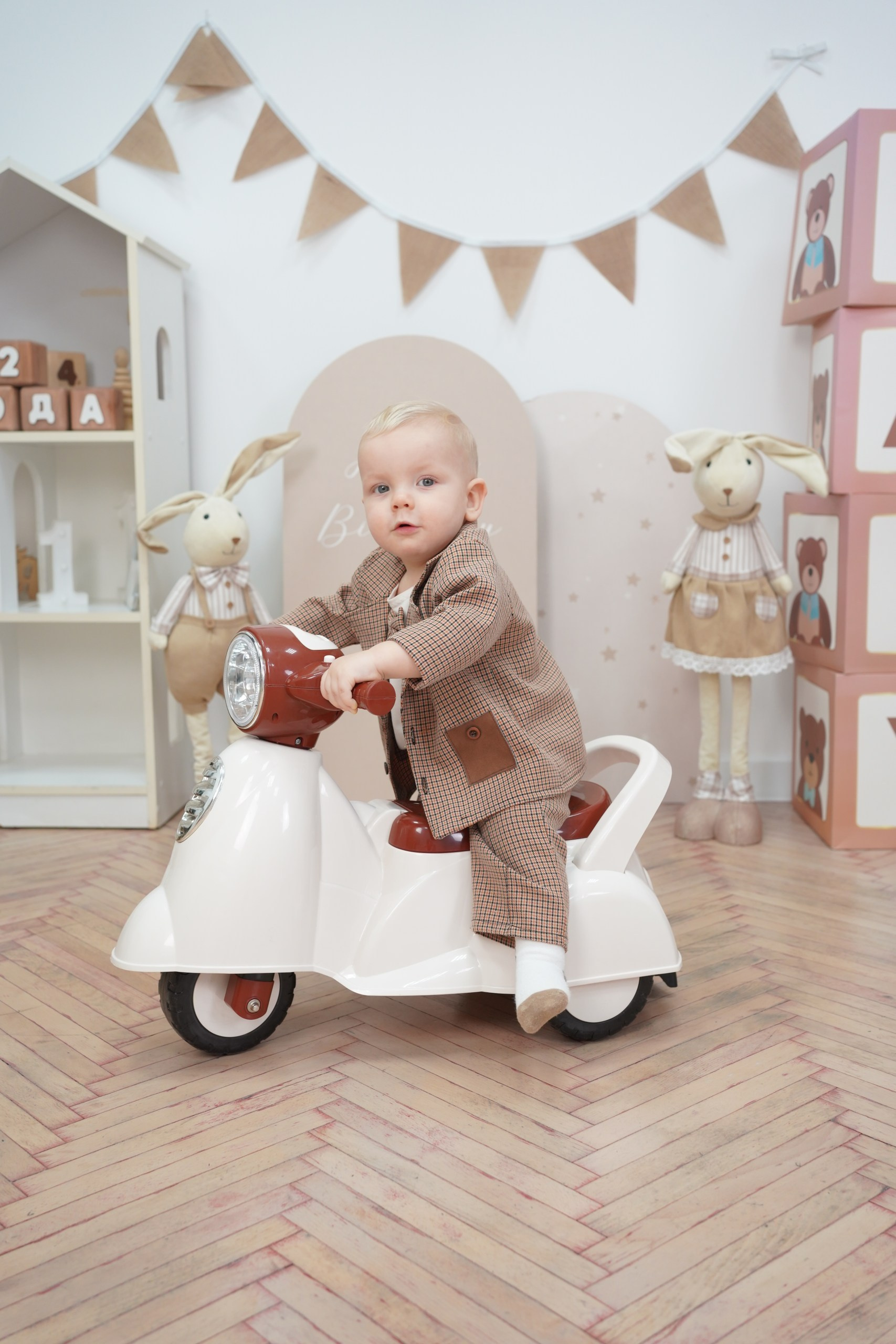 Фотосессия на Годик для Мальчиков. Детская Фотостудия ГОДОВАСИКИ в Санкт-Петербурге фотосесия на годик