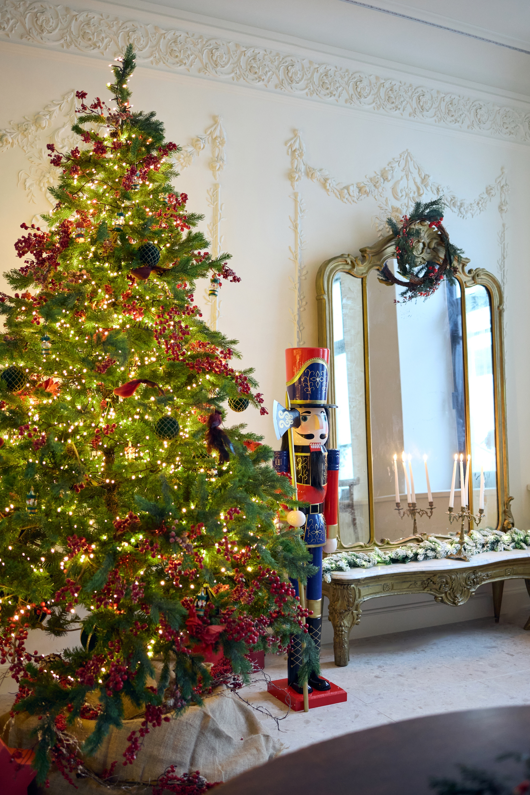 Новогодние студии, Новогодние залы для фотосессии в Санкт-Петербурге. Новогодние семейные фотосессии в СПб. Женский фотограф Санкт-Петербург Александра Колий