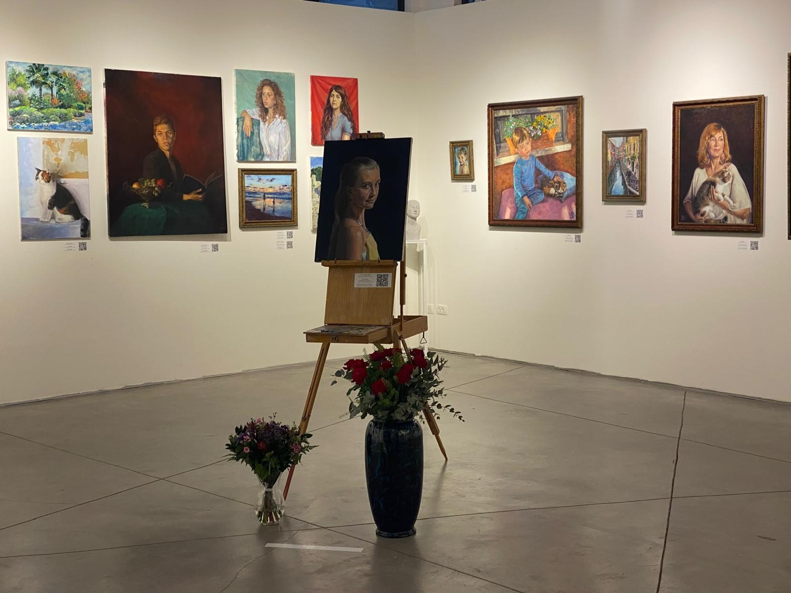 Exhibition. Artist Margarita Gusak