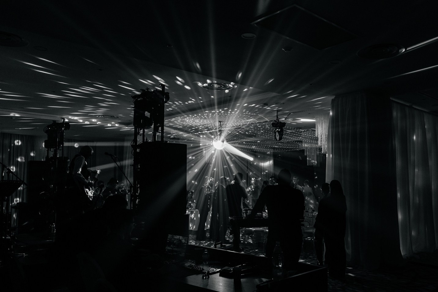 Свадебный фотограф в Ульяновске Максим Дедюля