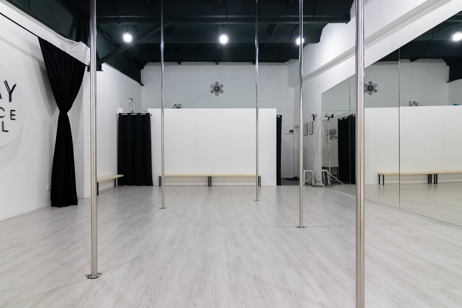 Запись класса в студию. Классные выпускные альбомы — Сургут, Тюмень и ХМАО