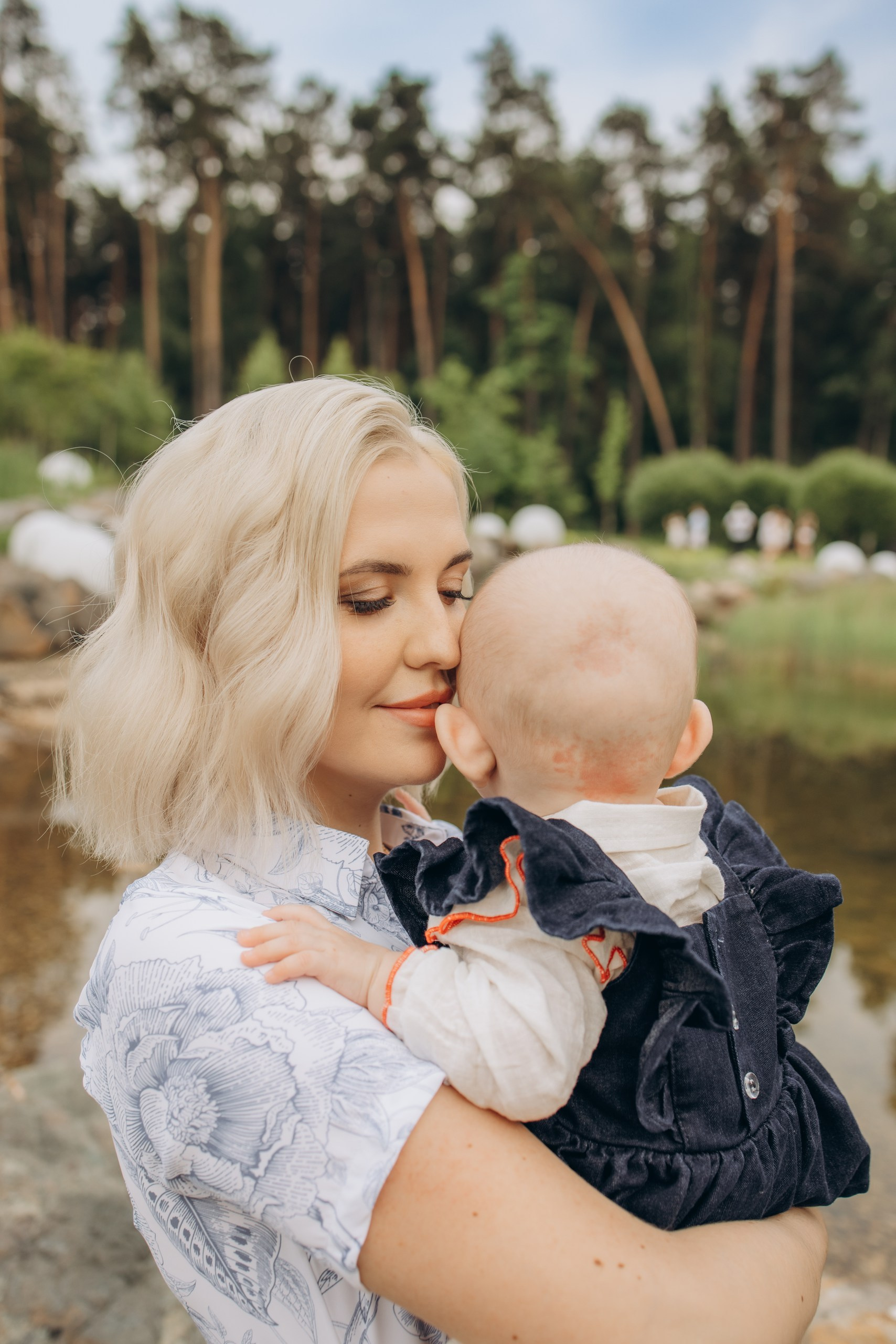 Семейная фотография родителей с детьми в Одинцово