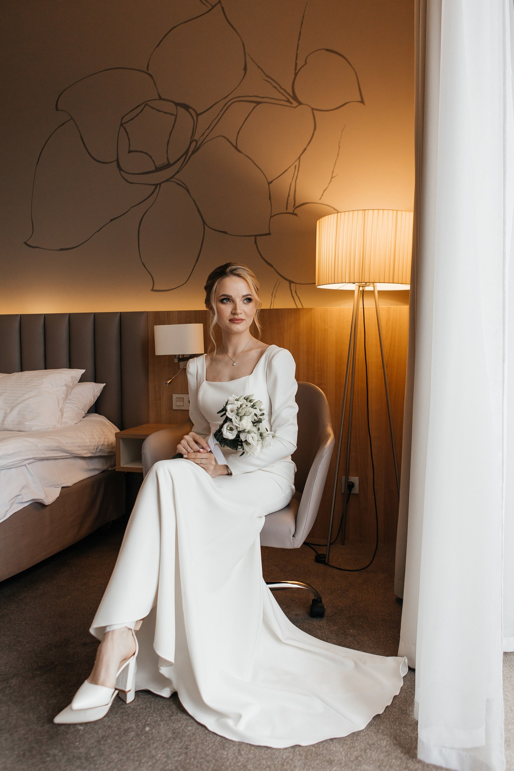 Свадебная фотосессия на Северном Речном вокзале в Москве. Свадебный фотограф в Москве Дарья Олендарёва