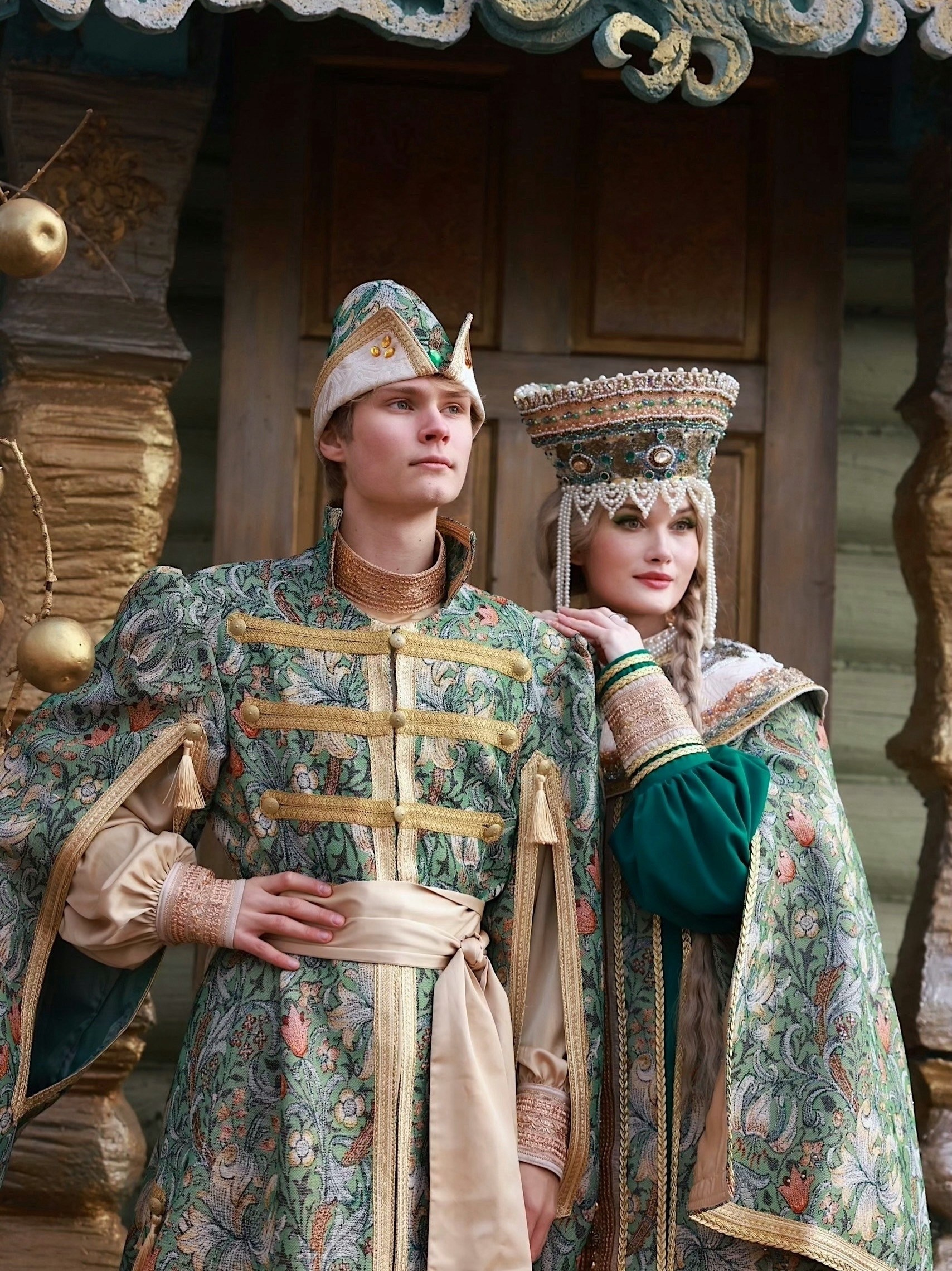 Царица. Русские народные костюмы в Москве