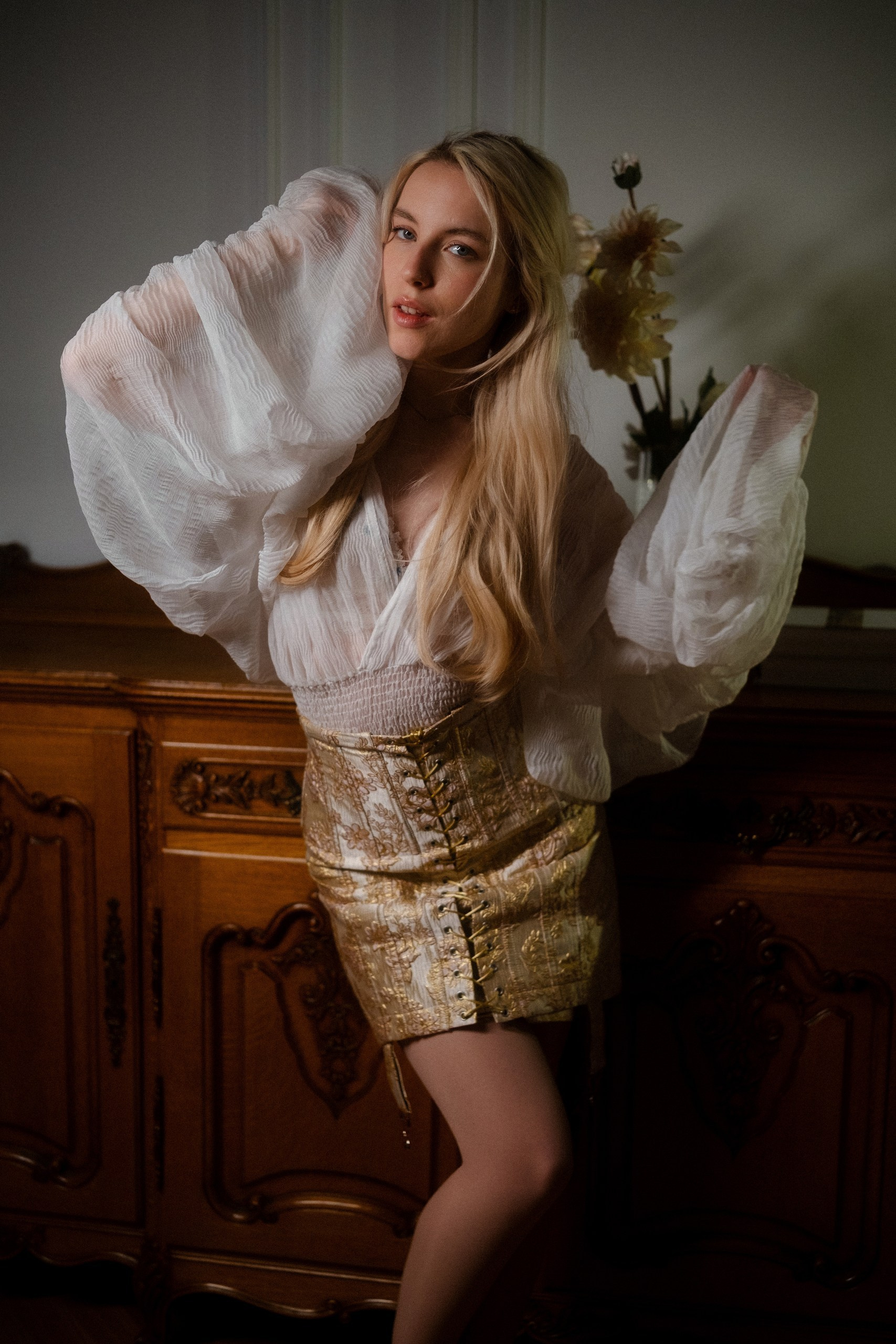 Илья Варакин — Кинематографичный фотограф в Москве. Съемки с душой и эстетикой пленки. Готовые фото за 2 дня