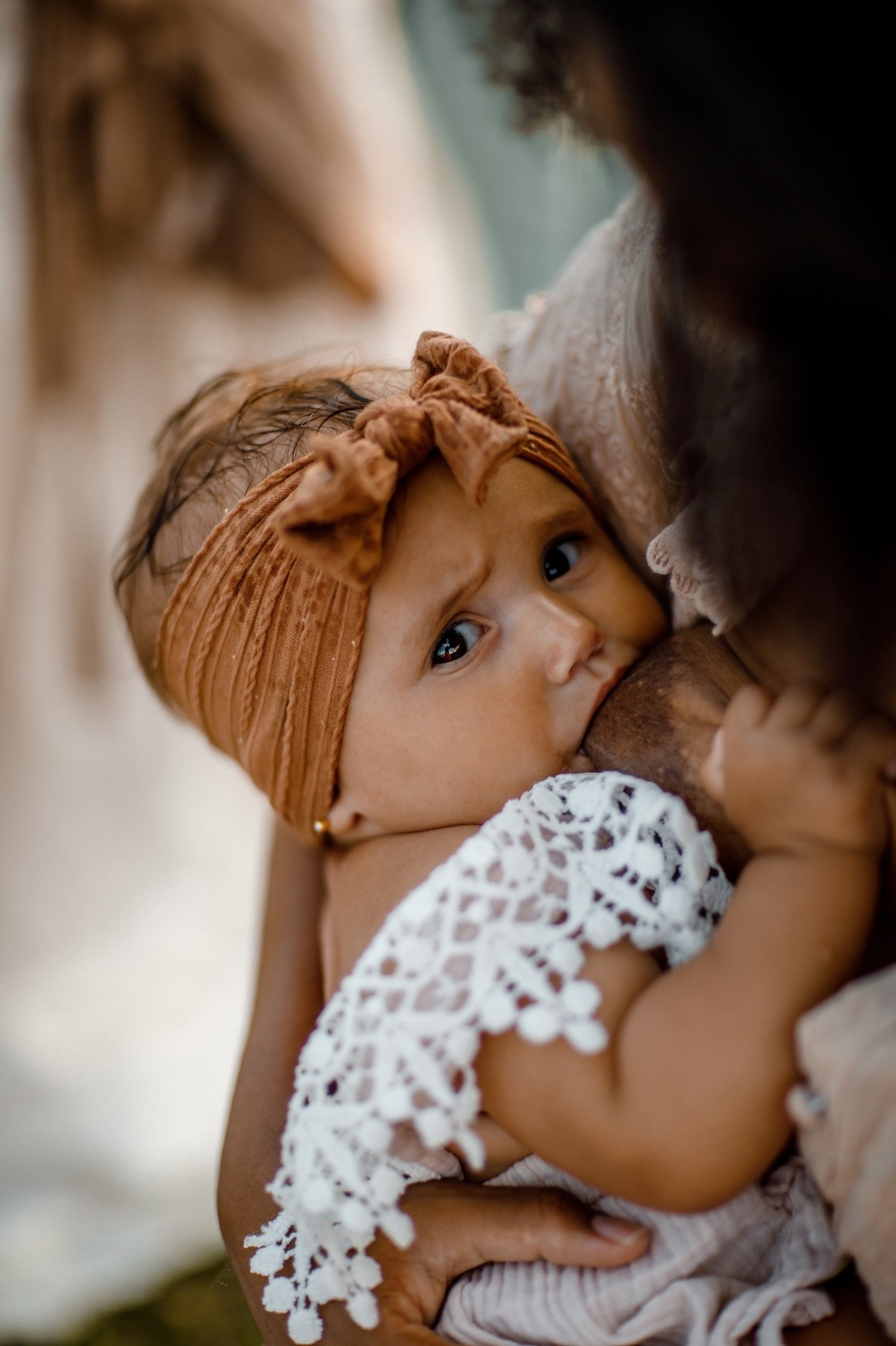 Фотограф материнства и таинства кормления Екатерина Кузьмин