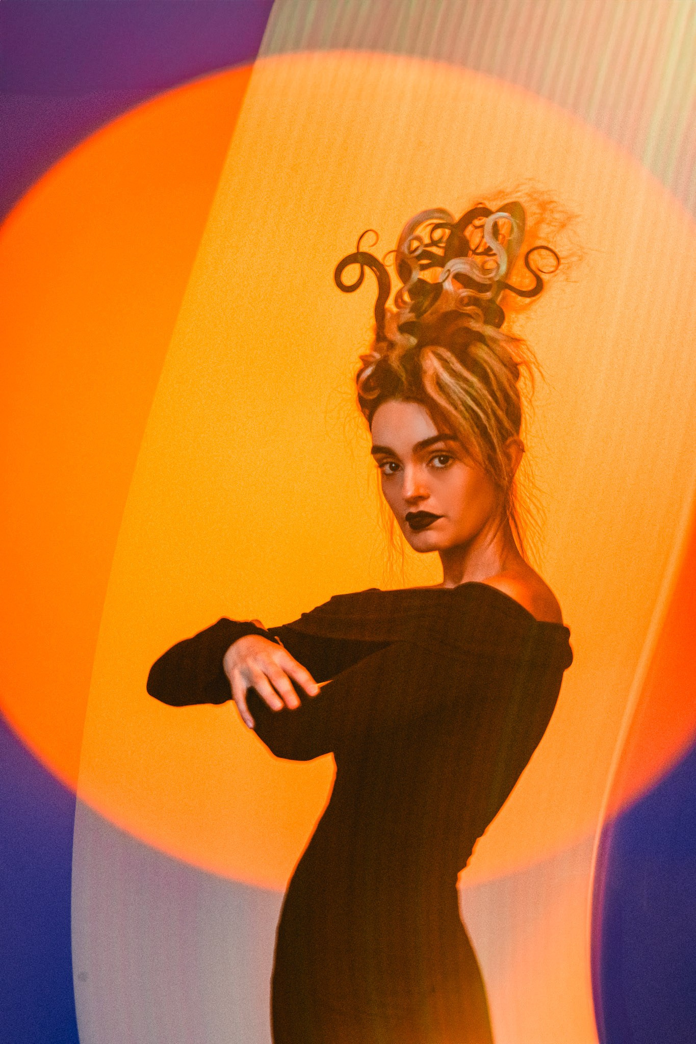 Works. Фотограф с цветным светом и оператор в Москве | Лиля Кичигина