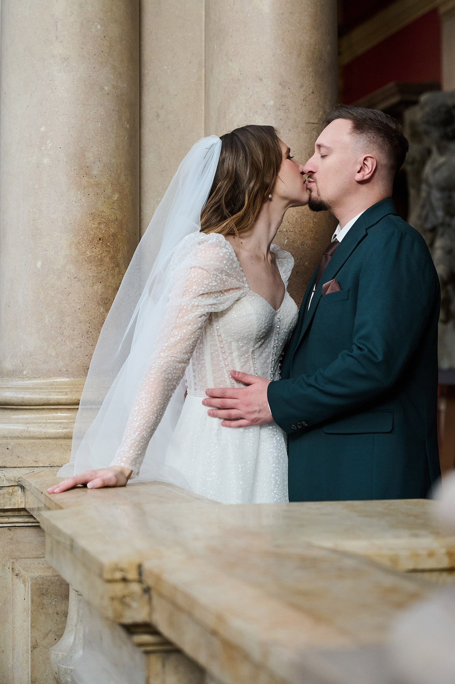 Свадебный фотограф СПб — свадьба в Академии Штиглица и втором дворце на Фурштатской. Свадебный фотограф в Санкт-Петербурге Петергофе Пушкине Саша Галлс / Александр Галлс