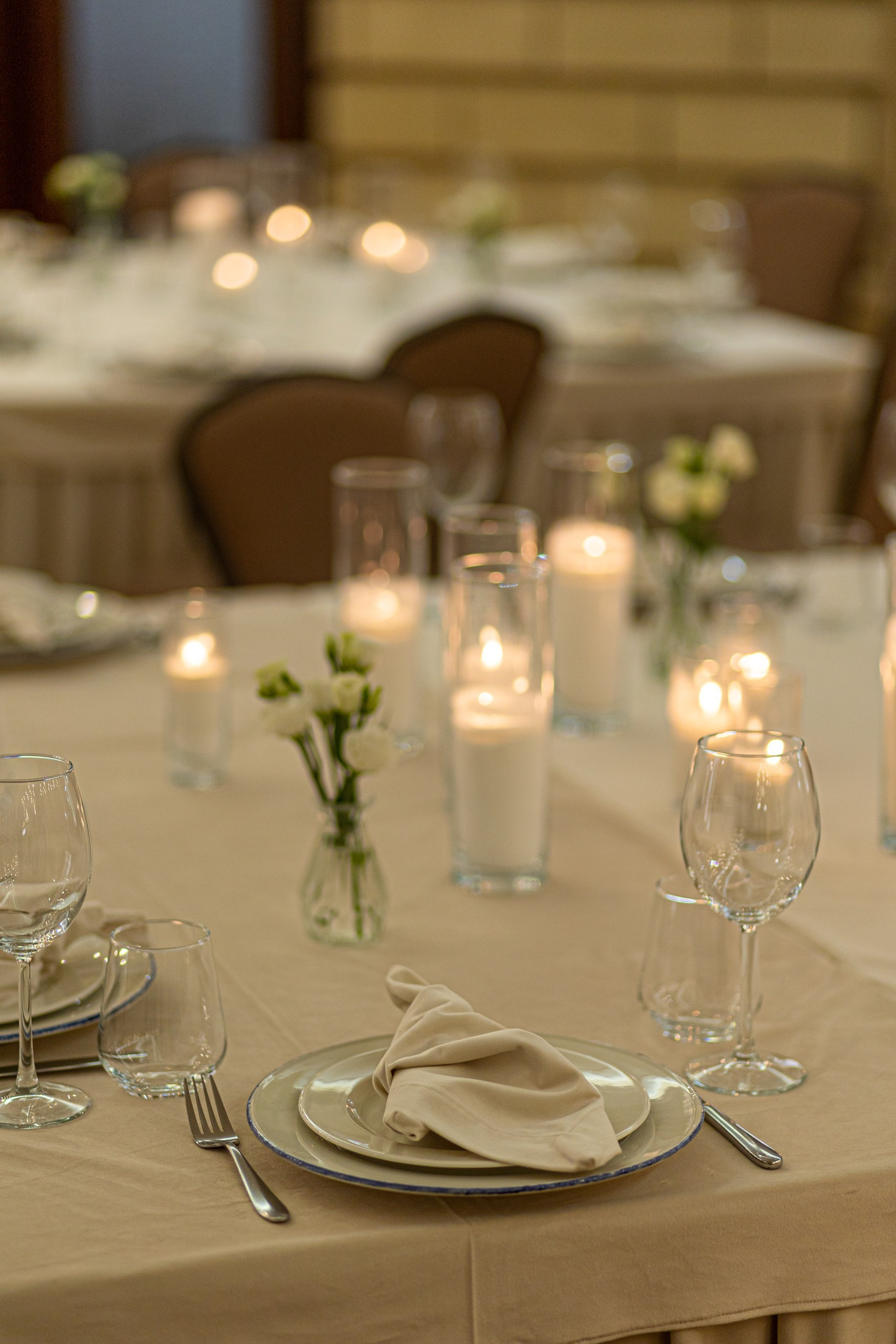 Банкетный зал ресторана Дача. Фотограф в Оренбурге. Профессиональный фотограф