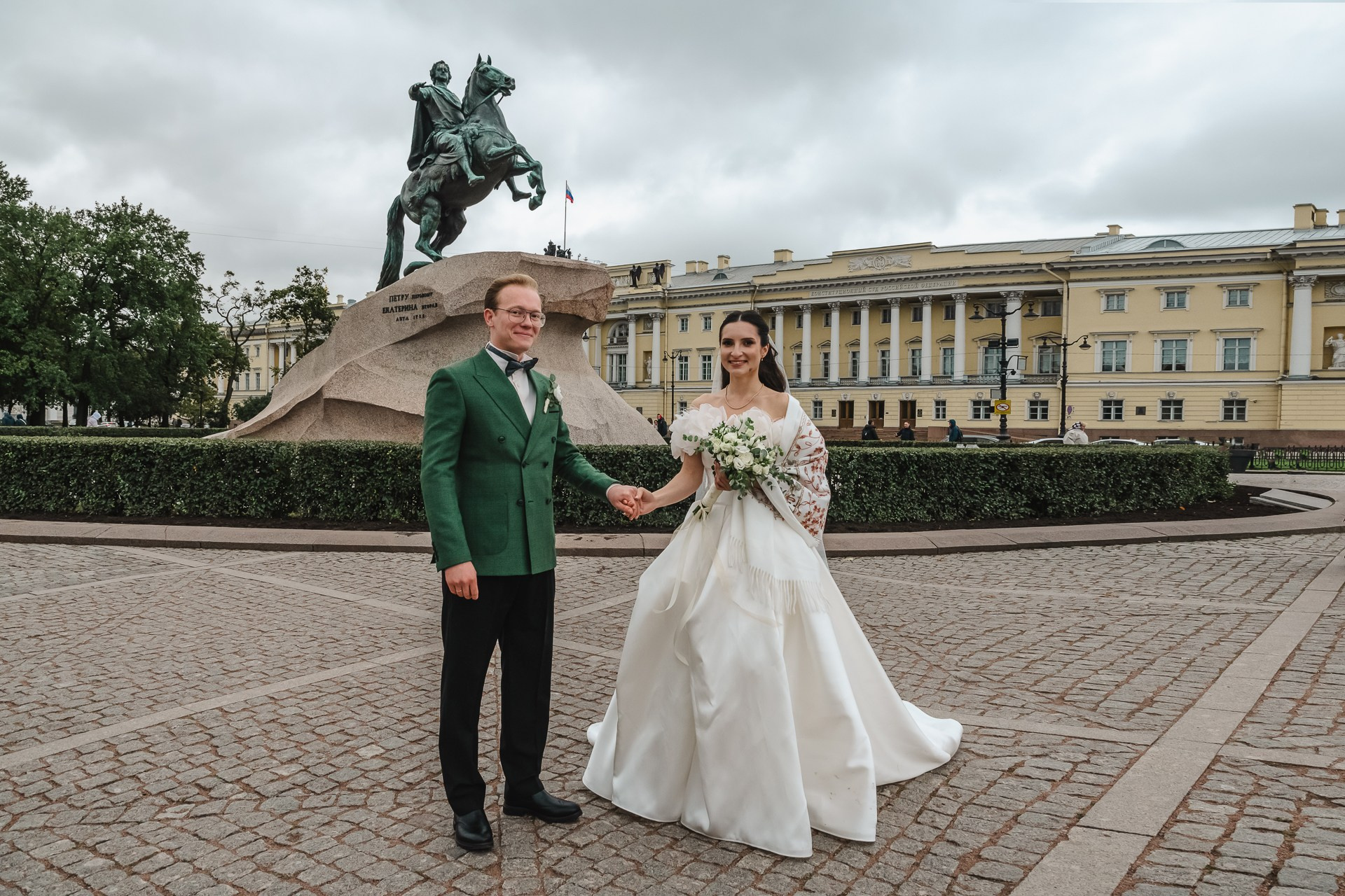 Свадебная фотосессия. Профессиональный фото и видео контент для бизнеса