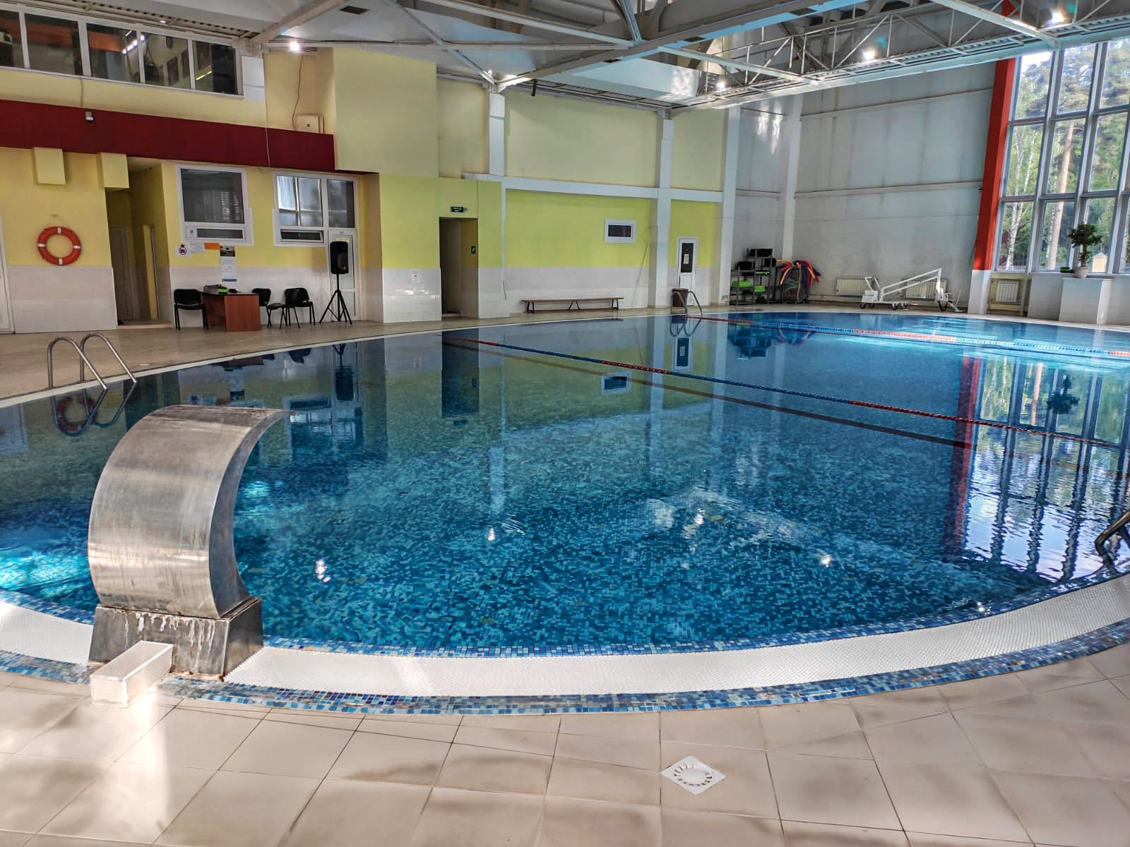 Детская школа плавания «Академия Старта» ASswim.ru в бассейне «Зоркий». ASswim.ru «Академия Старта» Детская школа плавания в Красногорске