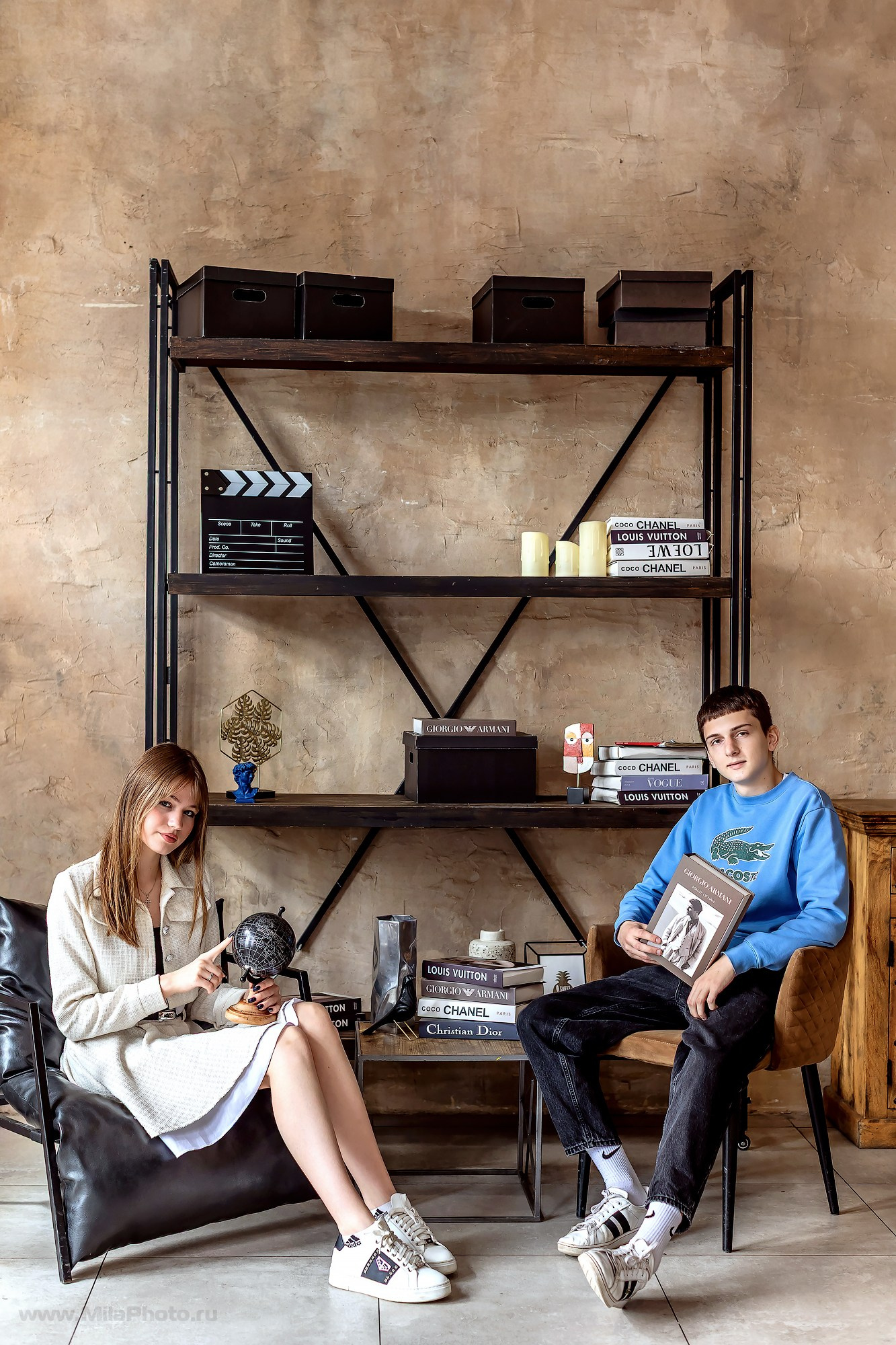 Галерея съемок в студиях. Фотограф и видеограф Москва. Свадебный фотограф, видеограф. Выпускные альбомы. Оживающие альбомы