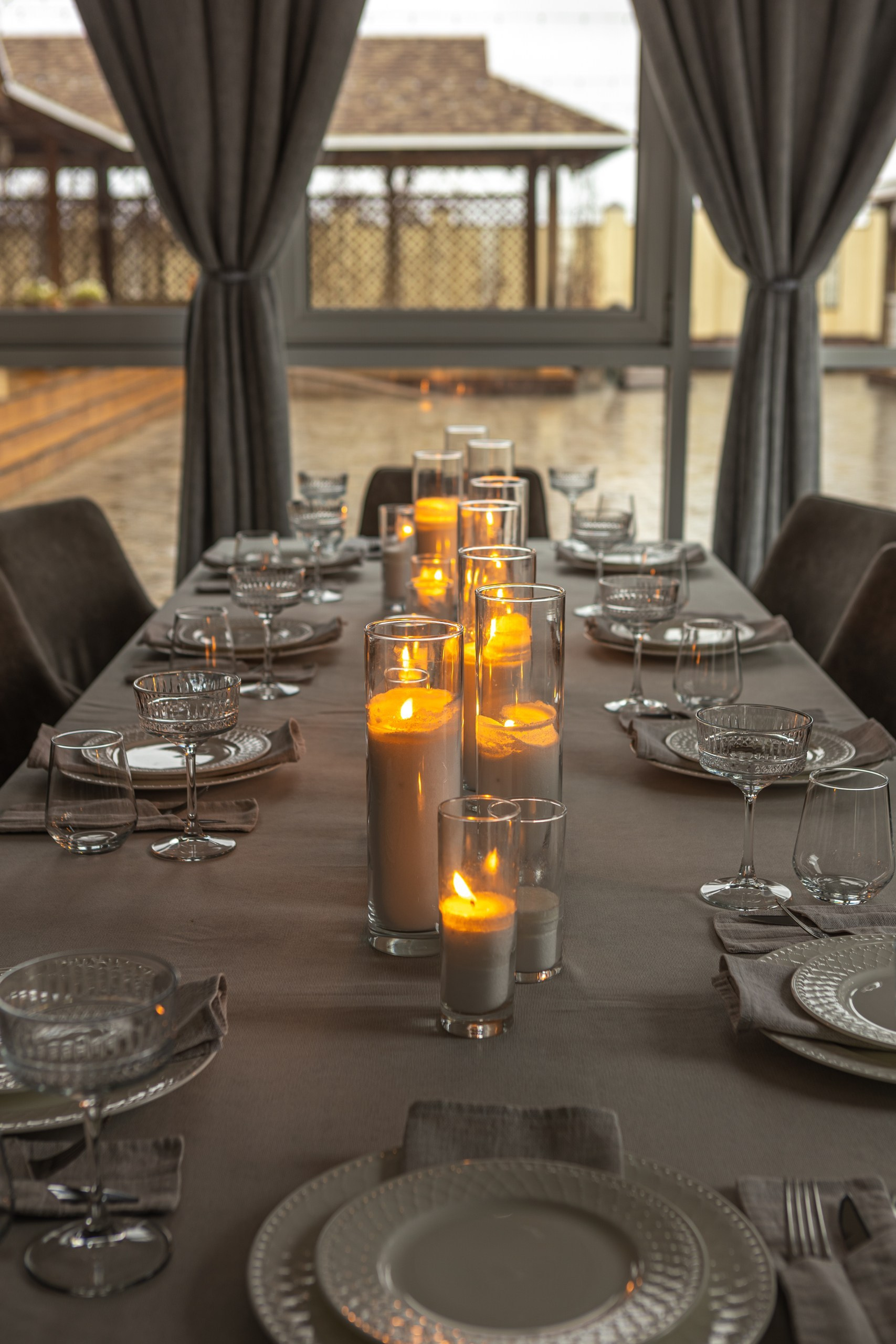 Банкетный зал ресторана «Дача». Фотограф в Оренбурге. Профессиональный фотограф