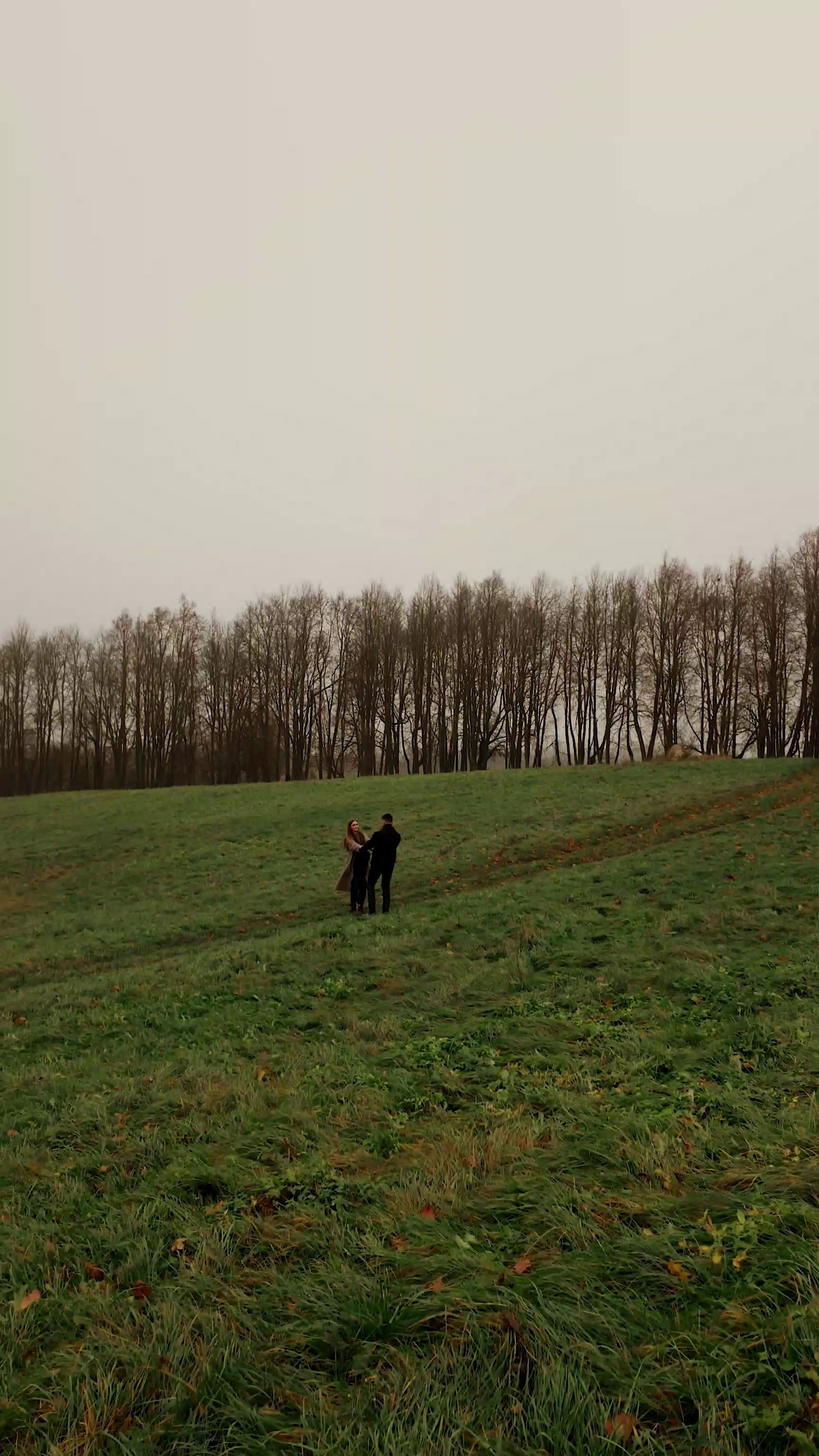 Відэа. Партрэтны і вясельны фатограф у Мінску Юлія Раманькова