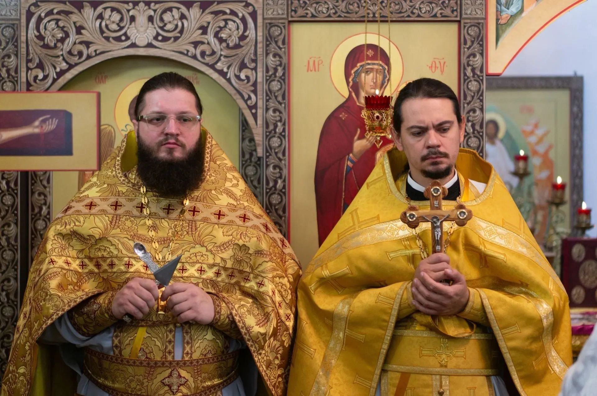 Божественная Литургия в храме в честь иконы Божией Матери «Взыскание погибших». Георгиевское благочиние