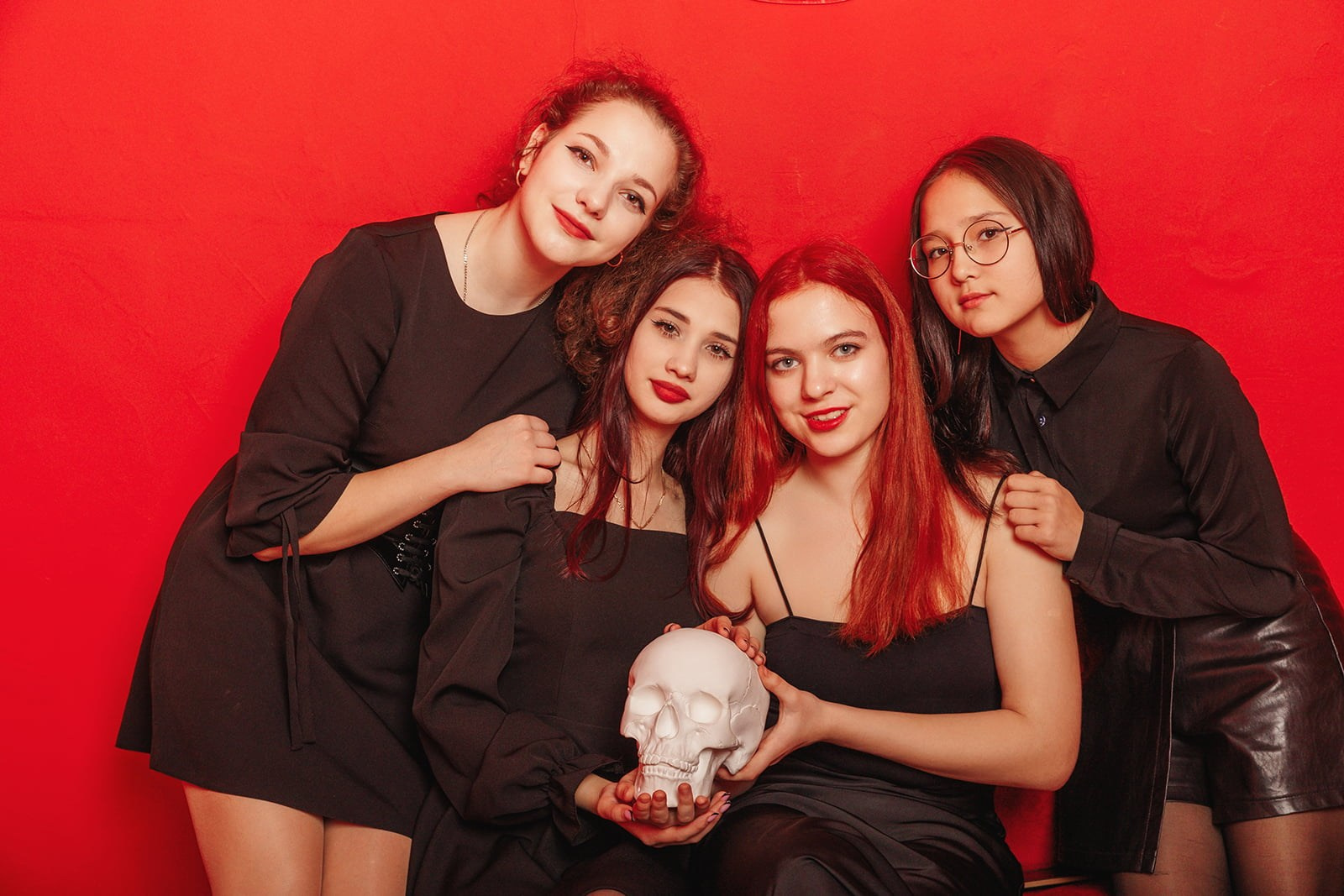 Примеры съёмок. СИГМА | Студия выпускных альбомов Красноярск