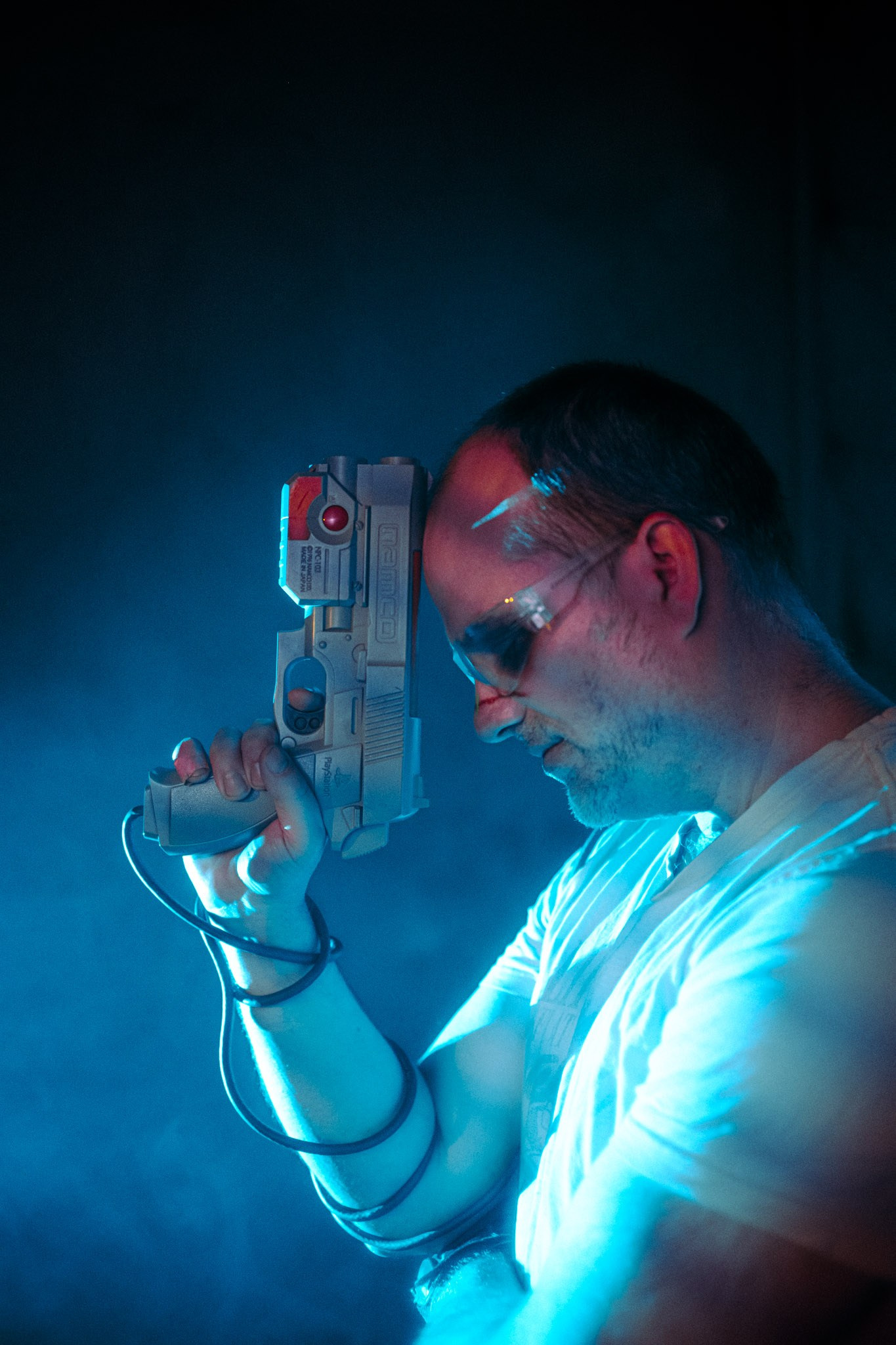 Works. Фотограф с цветным светом и оператор в Москве | Лиля Кичигина