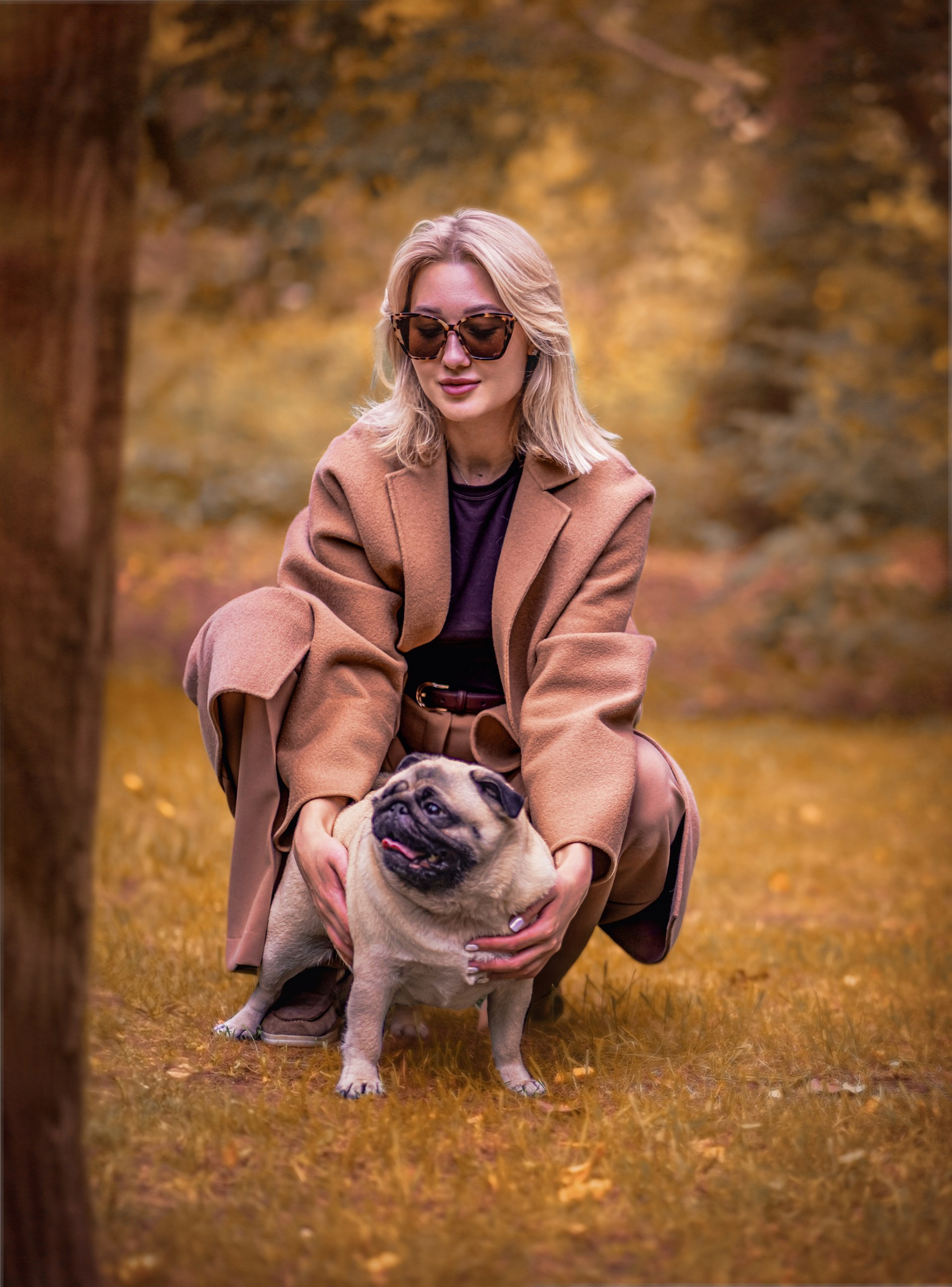 Осенняя фотопрогулка с питомцем: Катя и Эми в парке