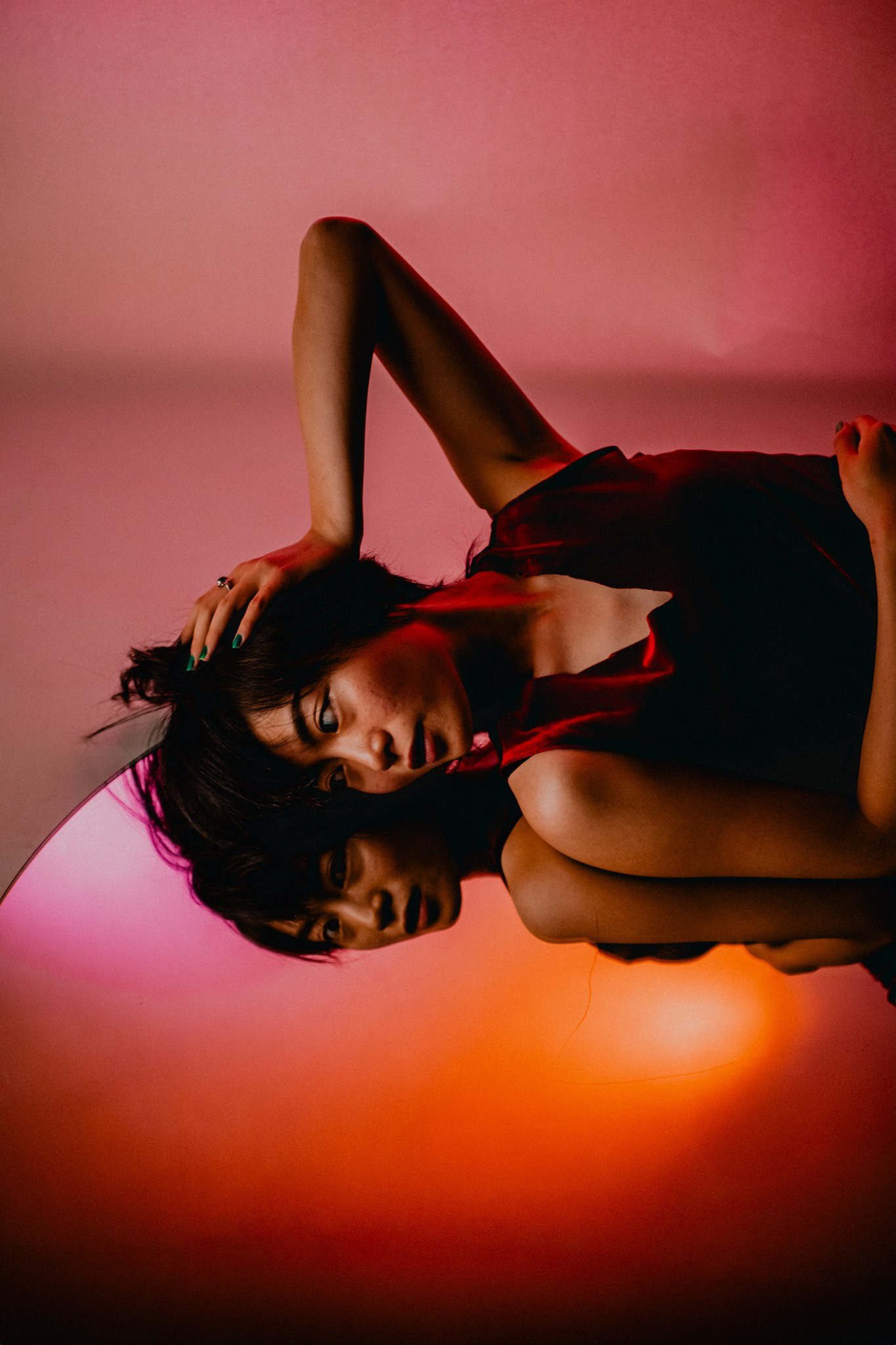 Works. Фотограф с цветным светом и оператор в Москве | Лиля Кичигина