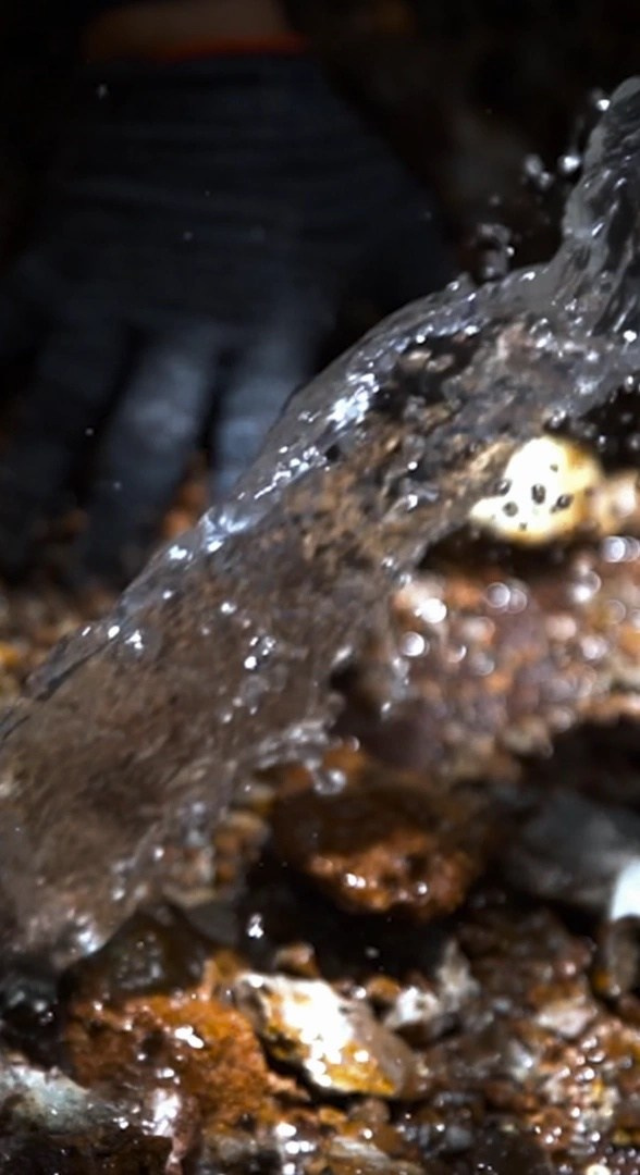 Съёмка подкастов и разговорных reels. Профессиональный видеограф в Москве — Ярослав Сергеев. Видеосъёмка под ключ: монтаж, цветокоррекция, саунд-дизайн, креативные видео