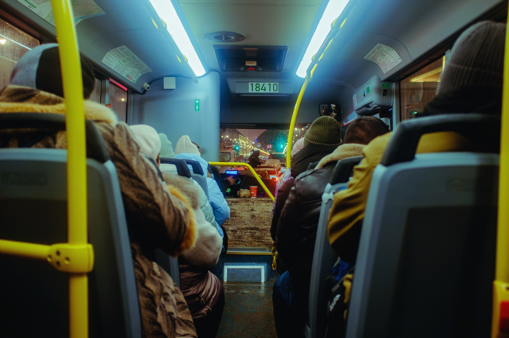 Зима уходящая. Руслан Шувалов (поэтограф)