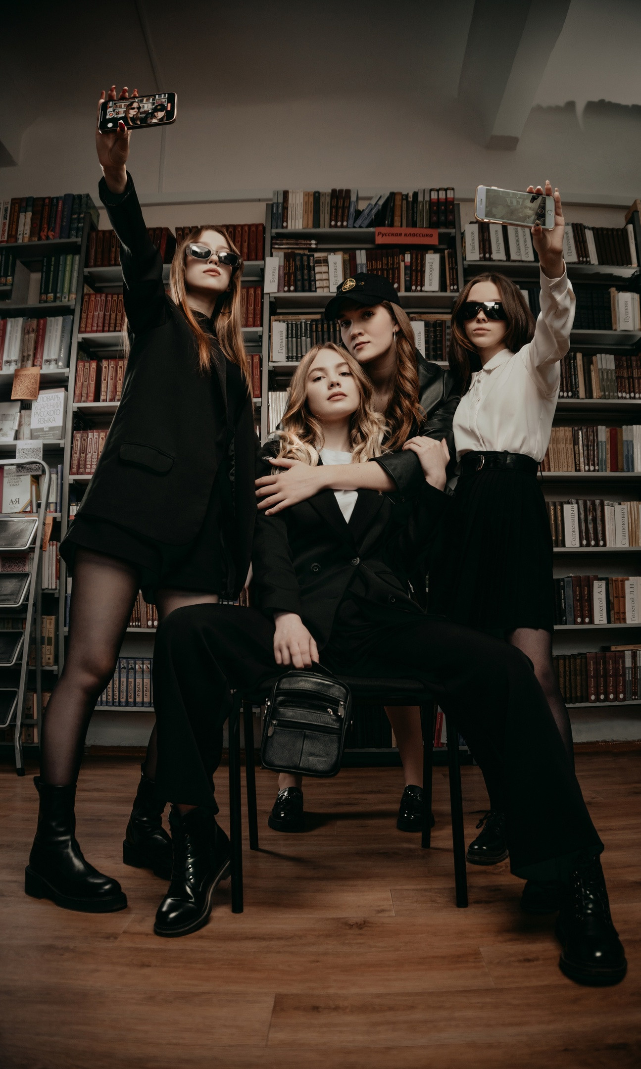 Современные выпускные альбомы в Амурске