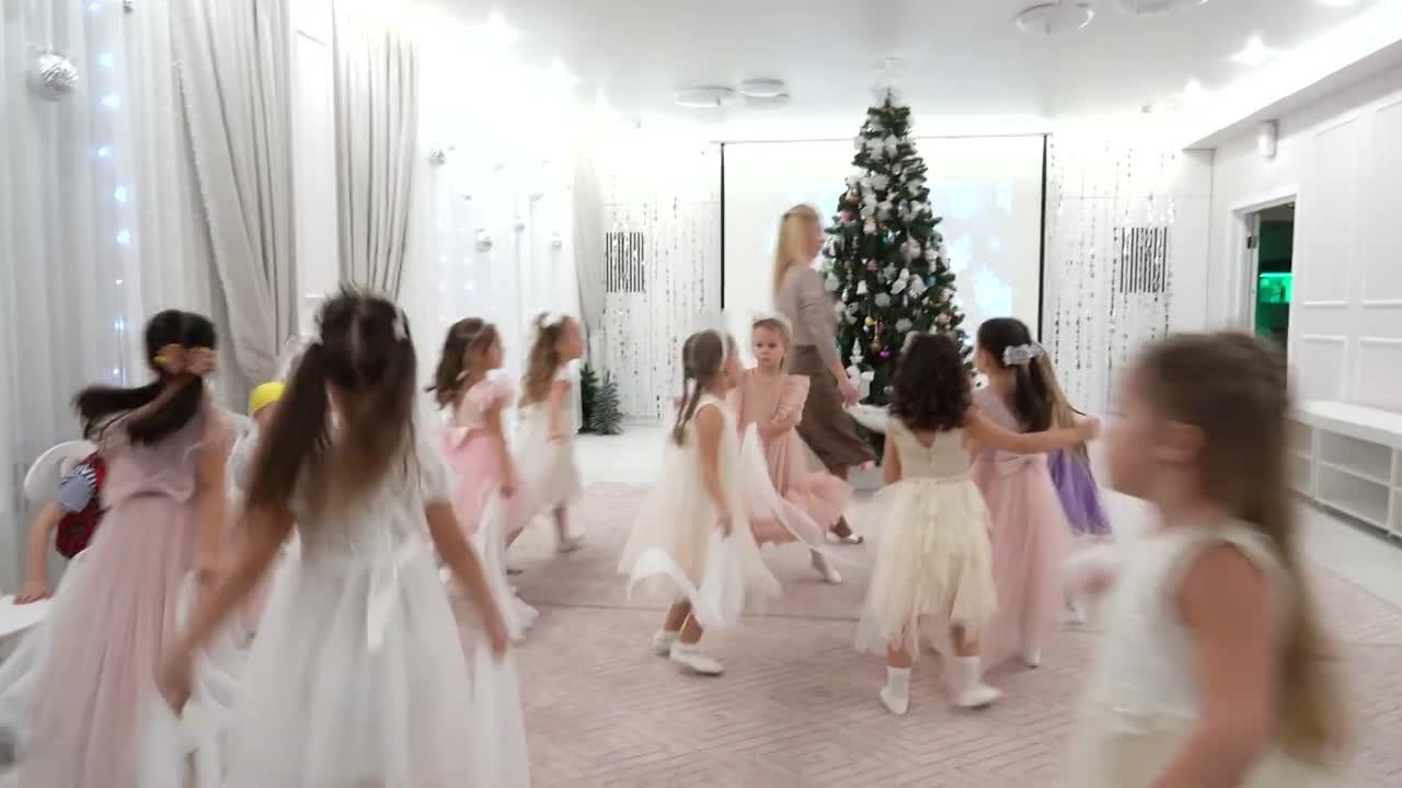 Видеооператор на утренник в детский сад. Фотограф и видеограф в Екатеринбурге