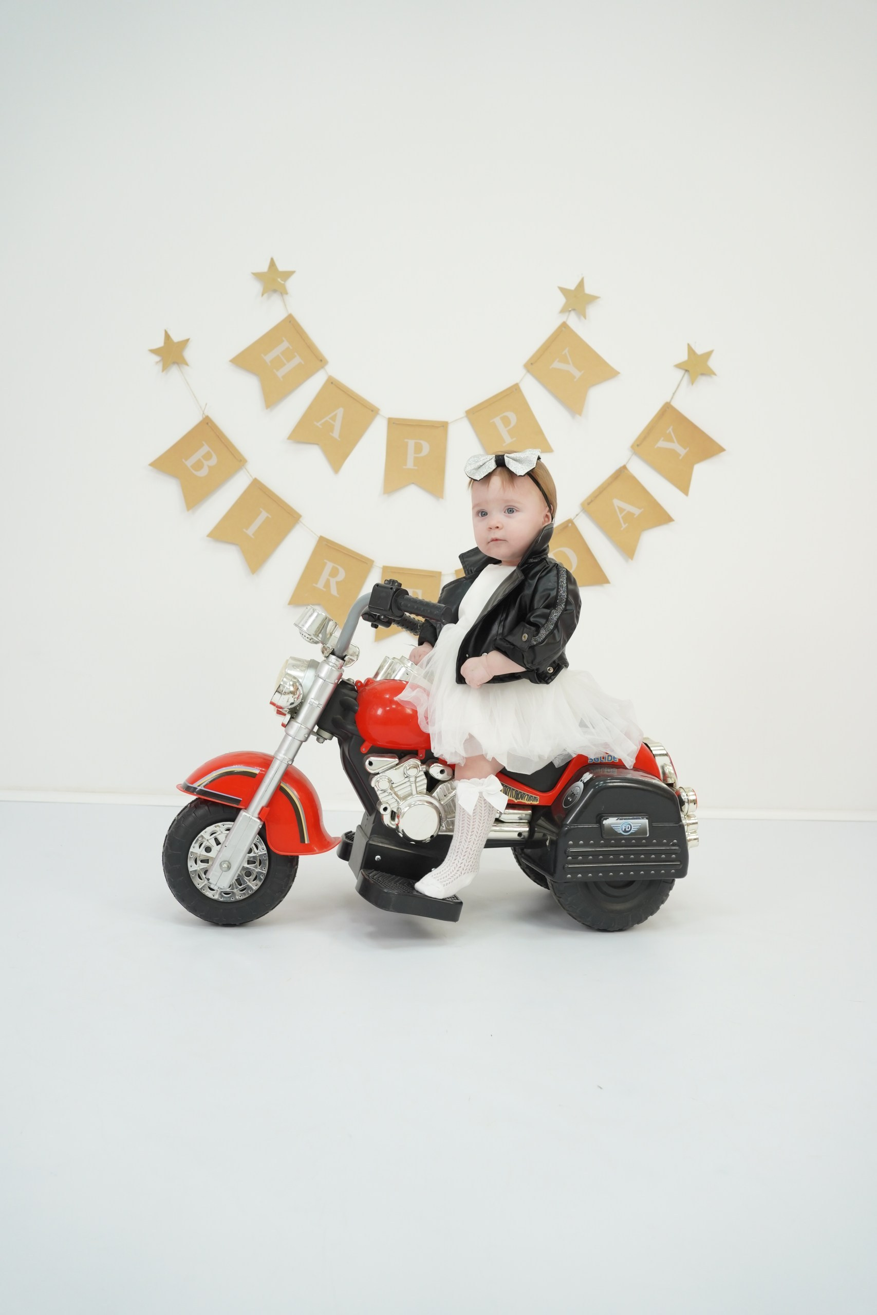 Наши Новые Фотозоны. Детская Фотостудия ГОДОВАСИКИ в Санкт-Петербурге фотосесия на годик