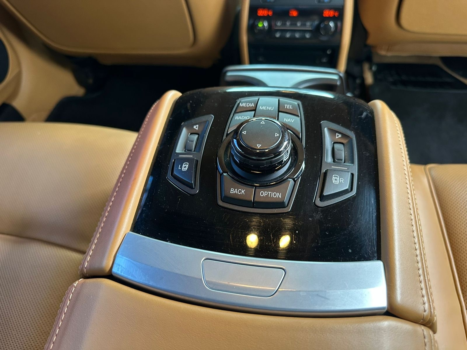 Armored car. Skyden Cars