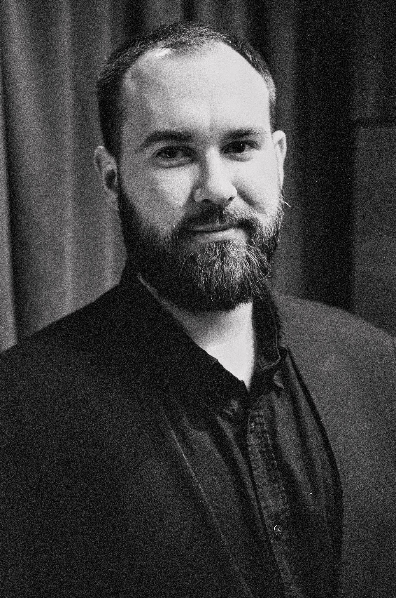 Люди. Персоны. Другой Павел Поцелуев — плёночная фотография и мастерство мясного дела