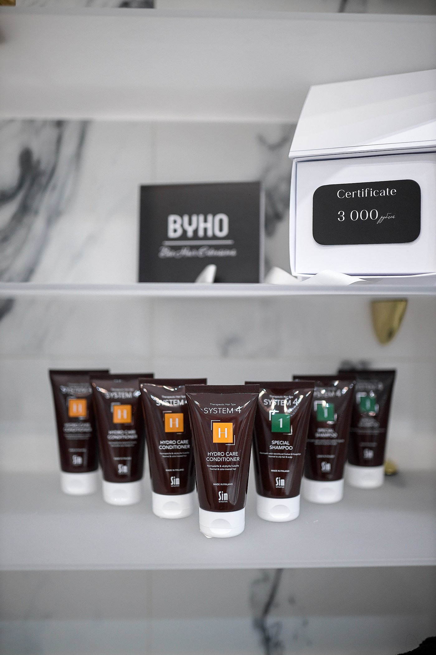 Кейс: 6 лет контент-производства для премиум-бренда B.Y.H.O — от личного блога до салона класса люкс. Профессиональный фотограф в Москве. Елена Шуваева