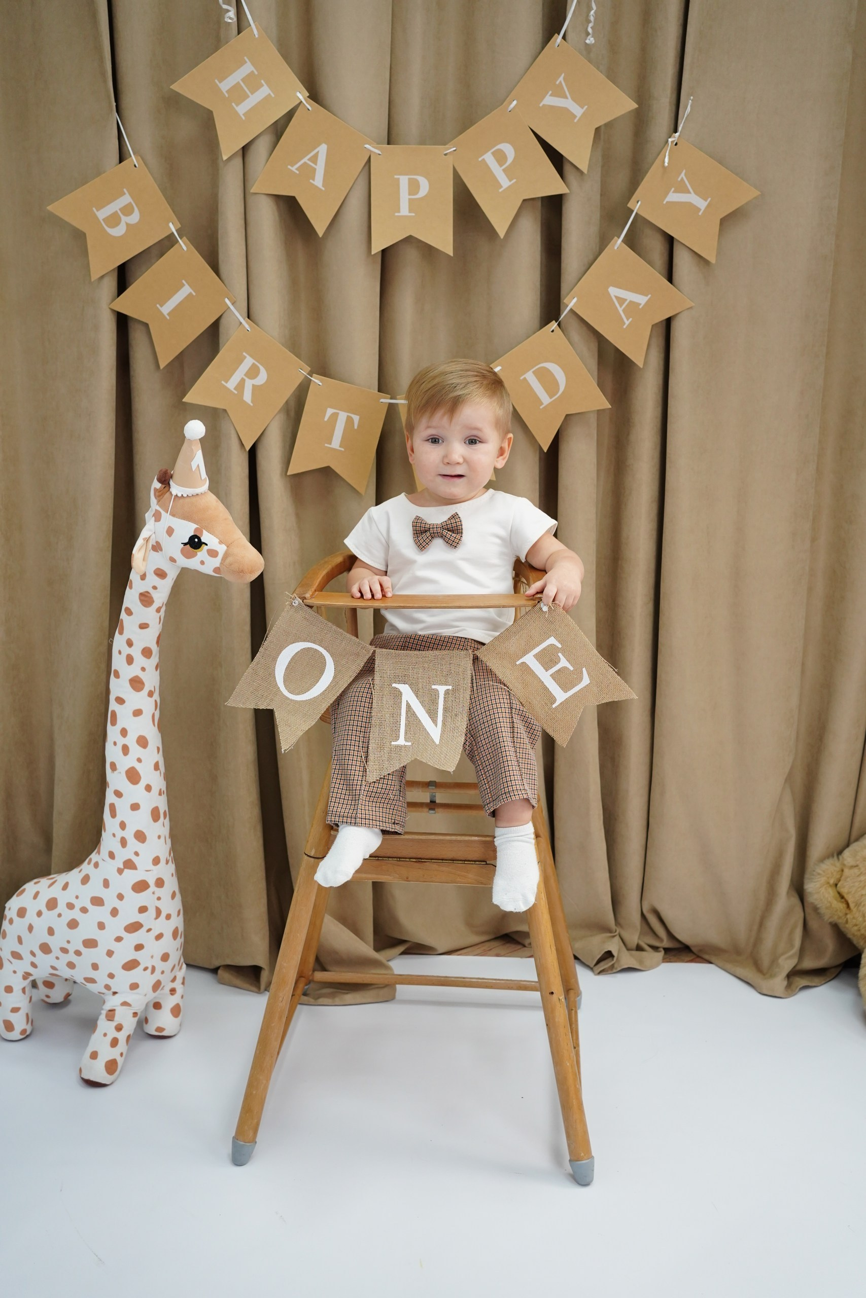 Наши Новые Фотозоны. Детская Фотостудия ГОДОВАСИКИ в Санкт-Петербурге фотосесия на годик