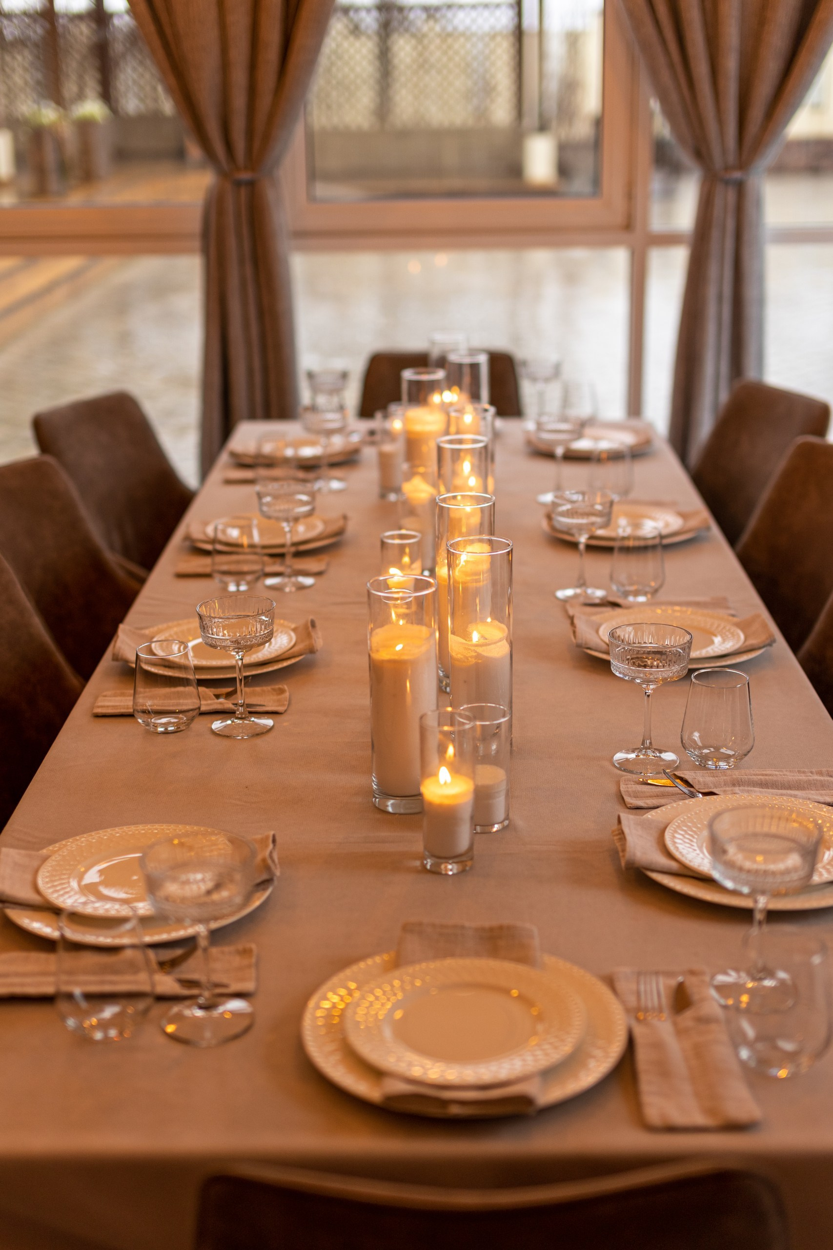 Банкетный зал ресторана «Дача». Фотограф в Оренбурге. Профессиональный фотограф