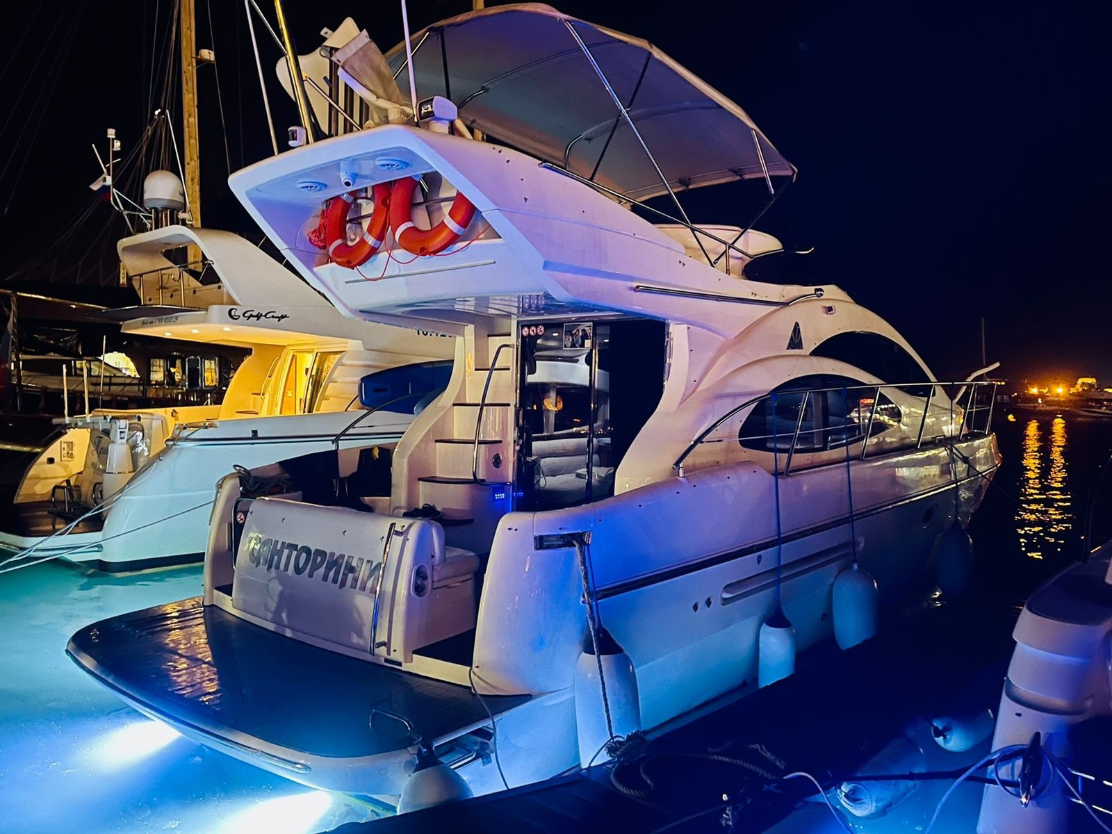 Премиум яхты в Сочи. Аренда Яхт и Катеров в Сочи