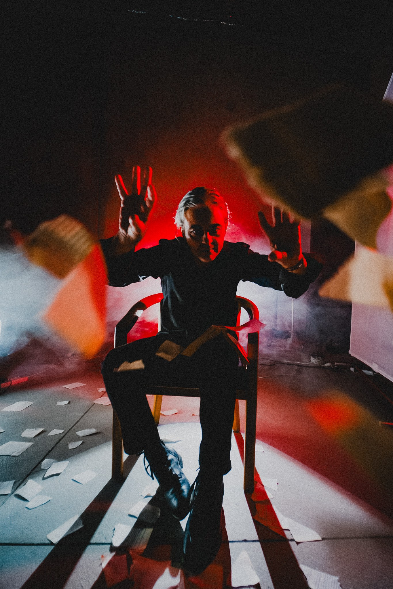 Works. Фотограф с цветным светом и оператор в Москве | Лиля Кичигина