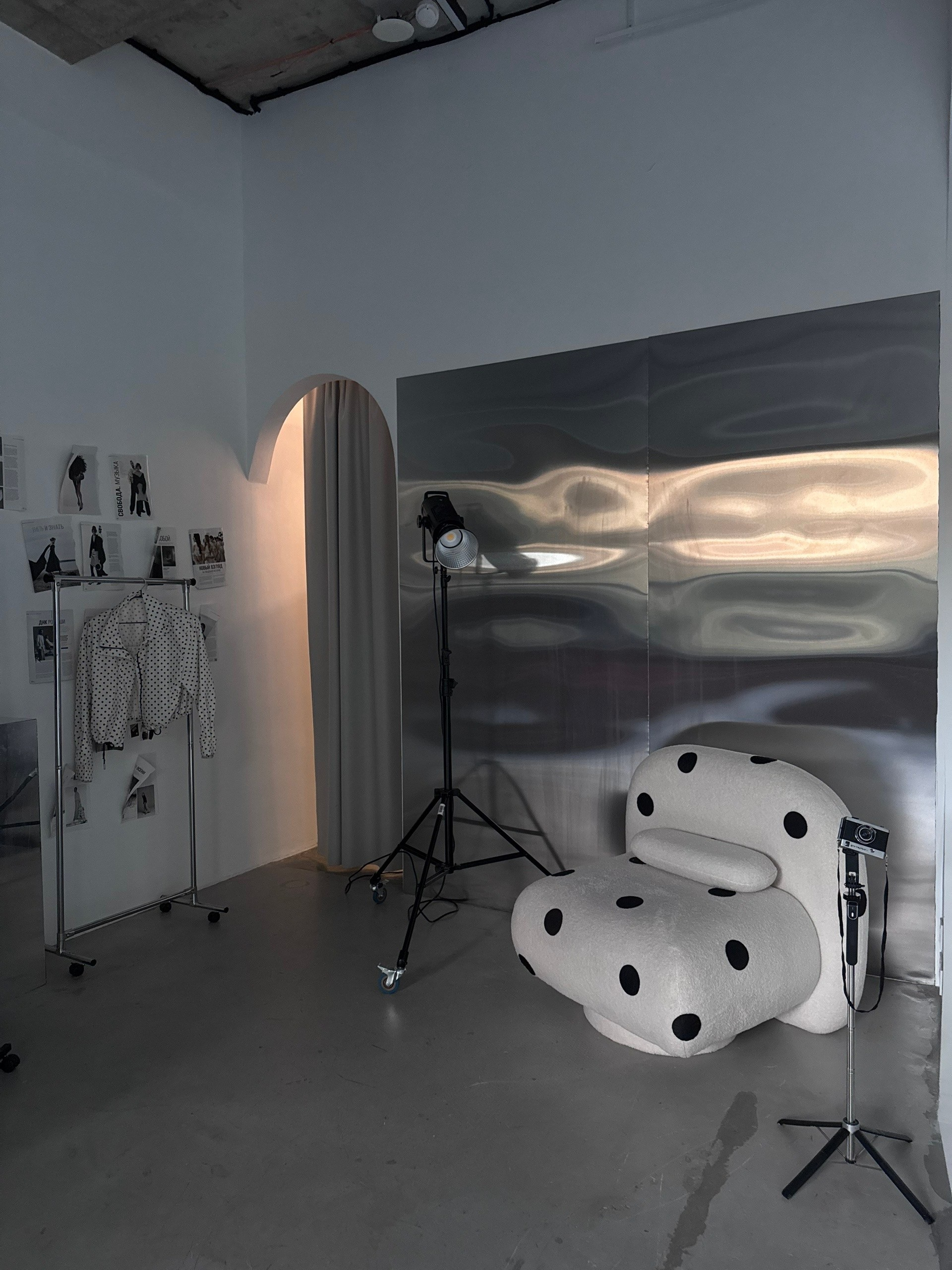 Фотостудии в Екатеринбурге. Портретный фотограф Ксения