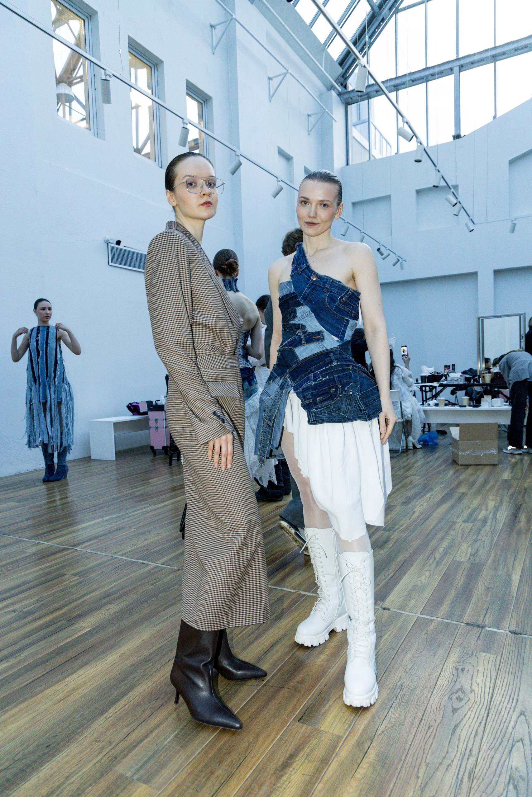 ДЛТ Собака.ru показ победителей конкурса «Новые имена в моде 2025». FOTOFAQ SKOOL г. Санкт-Петербург: очные, дистанционные и онлайн курсы фотографии