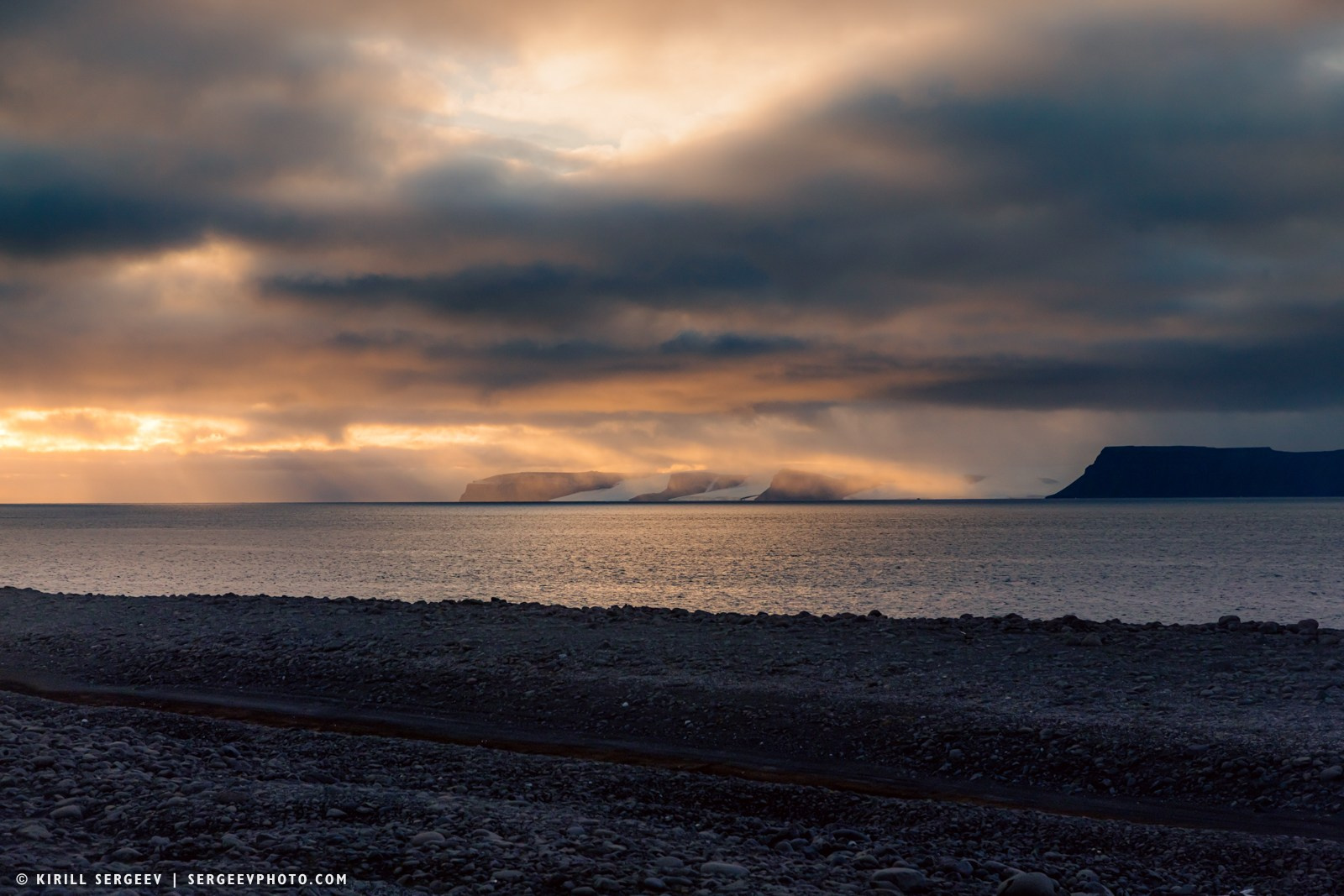 北極奧德賽. 攝影師 基里爾·謝爾蓋耶夫 |莫斯科