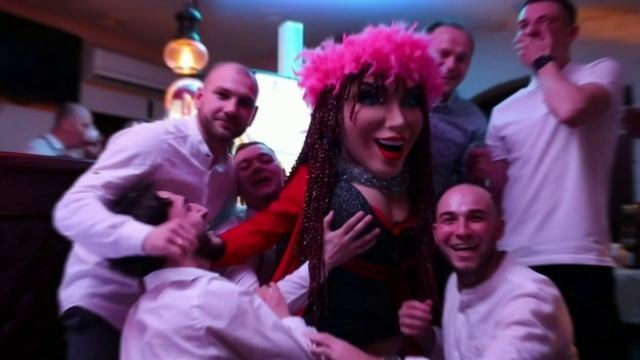 Стриптизерша. НаВеселе…)) Тамада (Ведущий) в Туле! Юбилеи, Свадьбы, Корпоративы! Ростовые куклы! И всё необходимое для Вашего Праздника!