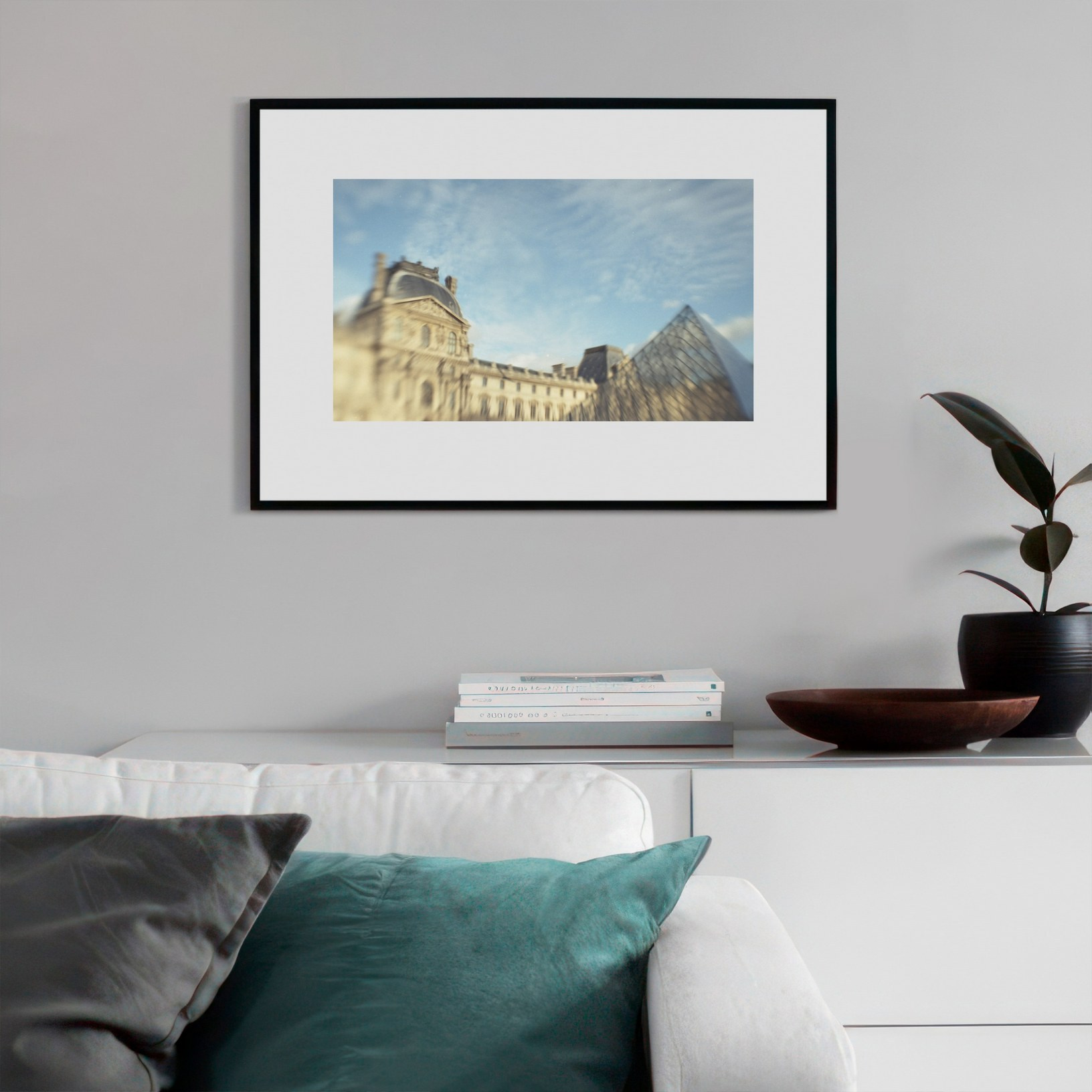 PARIS. Eduard Kopysov — International visual artist