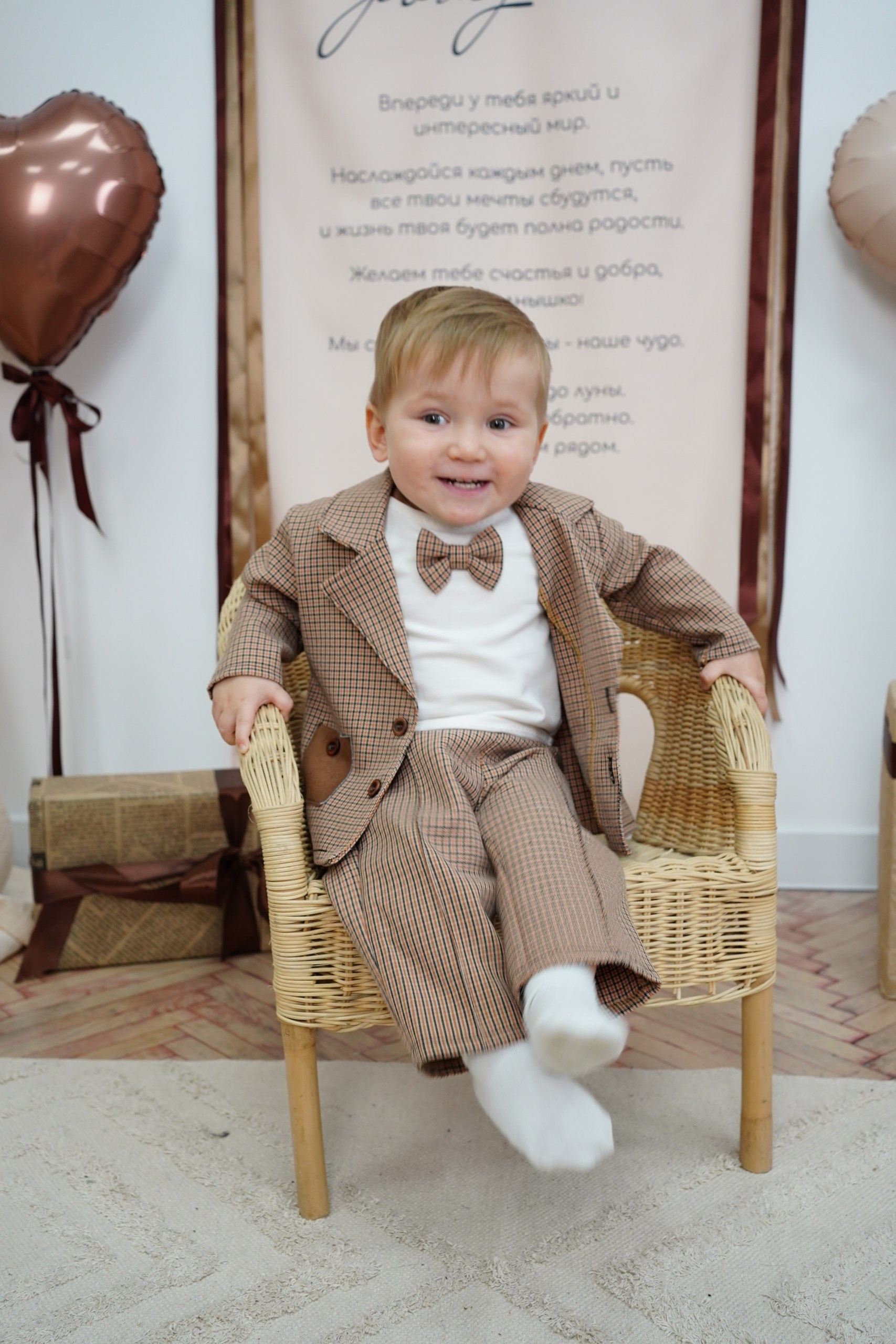 Наши Новые Фотозоны. Детская Фотостудия ГОДОВАСИКИ в Санкт-Петербурге фотосесия на годик