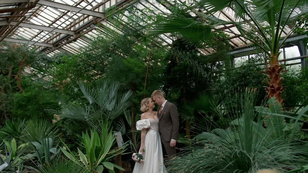 Свадебная видеосъемка Обнинск. Свадебное фото и видео Москва Кристина Музыка