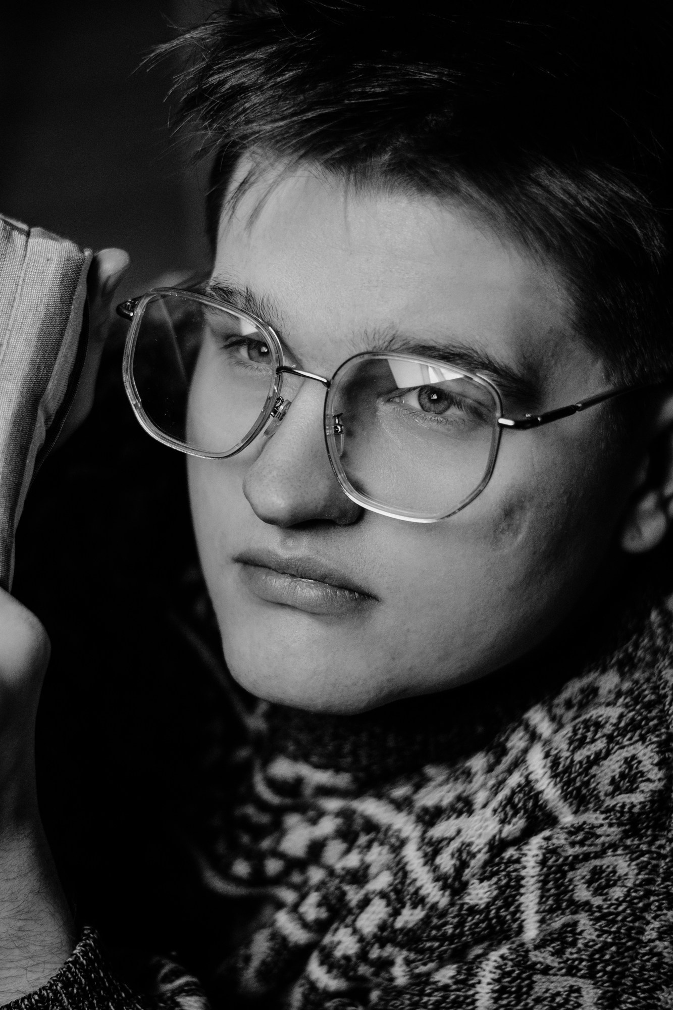 Мужской портрет в Тюмени | Проект «Взросление» | Фотограф Дарья Мустафина. Портретный фотограф Тюмень Дарья Мустафина