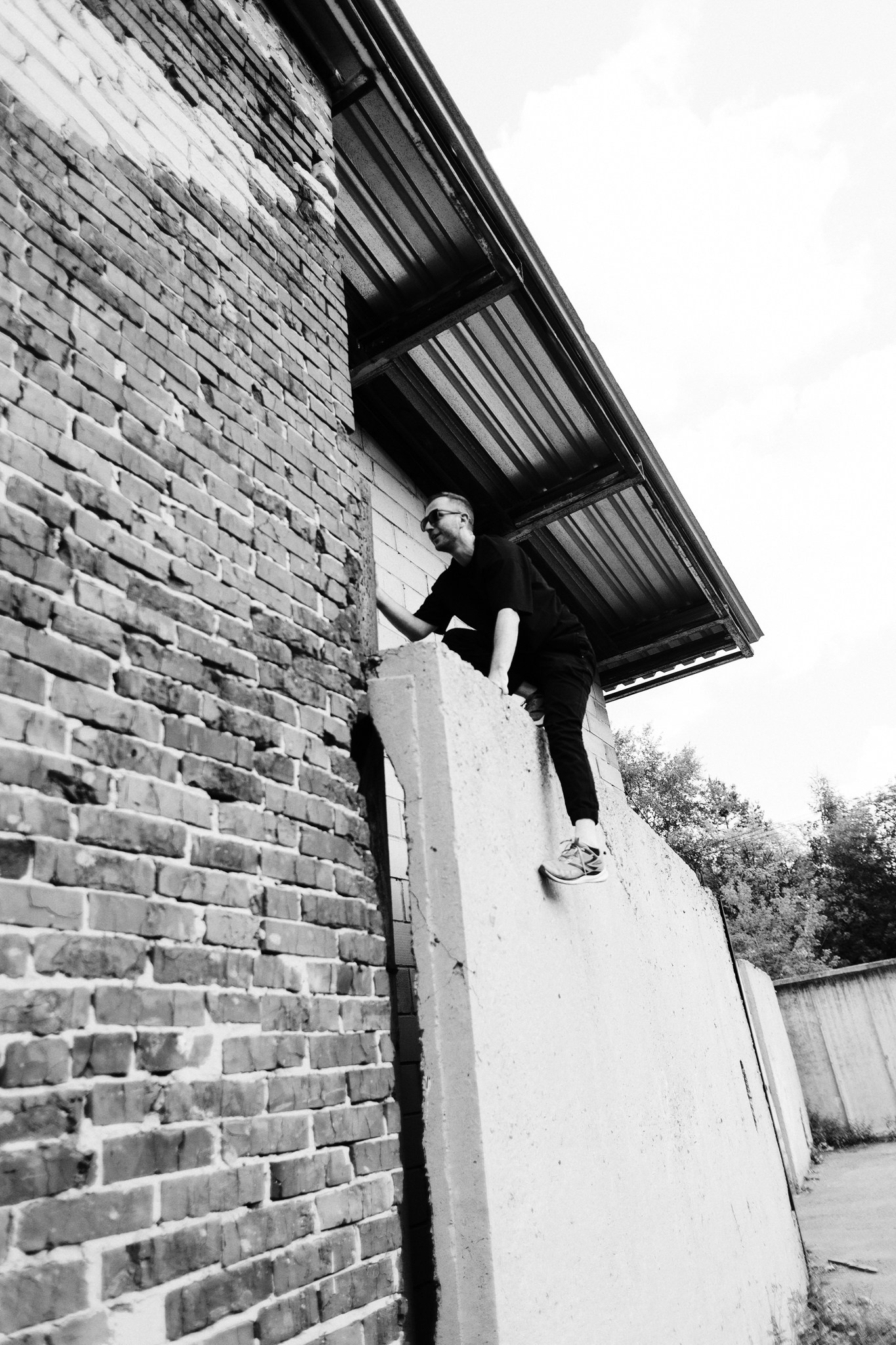 Мужская спортивная фотосессия в Тюмени: боулдеринг и лайфстайл. Фотограф Дарья Мустафина, Тюмень